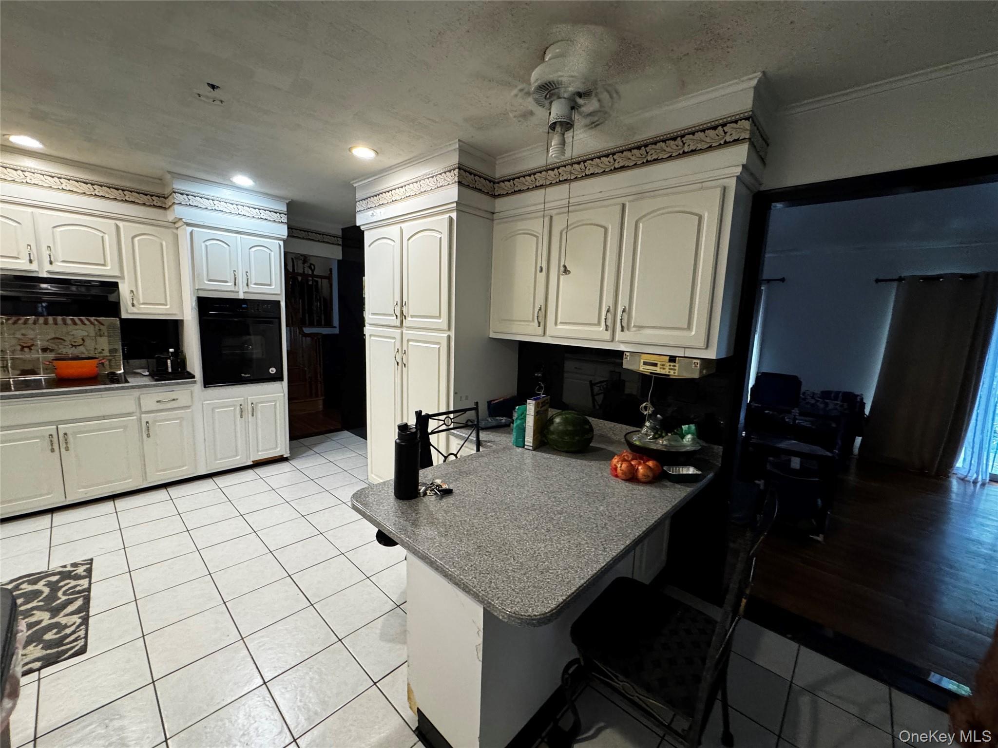 Single Family Phelps  Suffolk County, NY 11703, MLS-918235-7