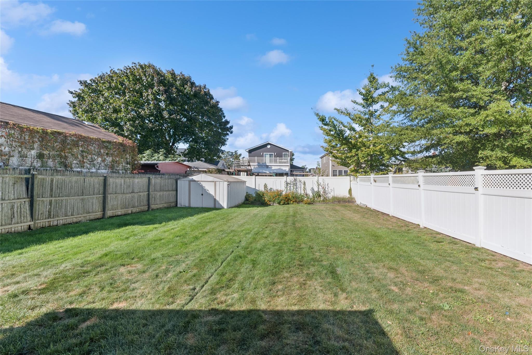 Single Family Ardmore  Nassau County, NY 11710, MLS-918240-16