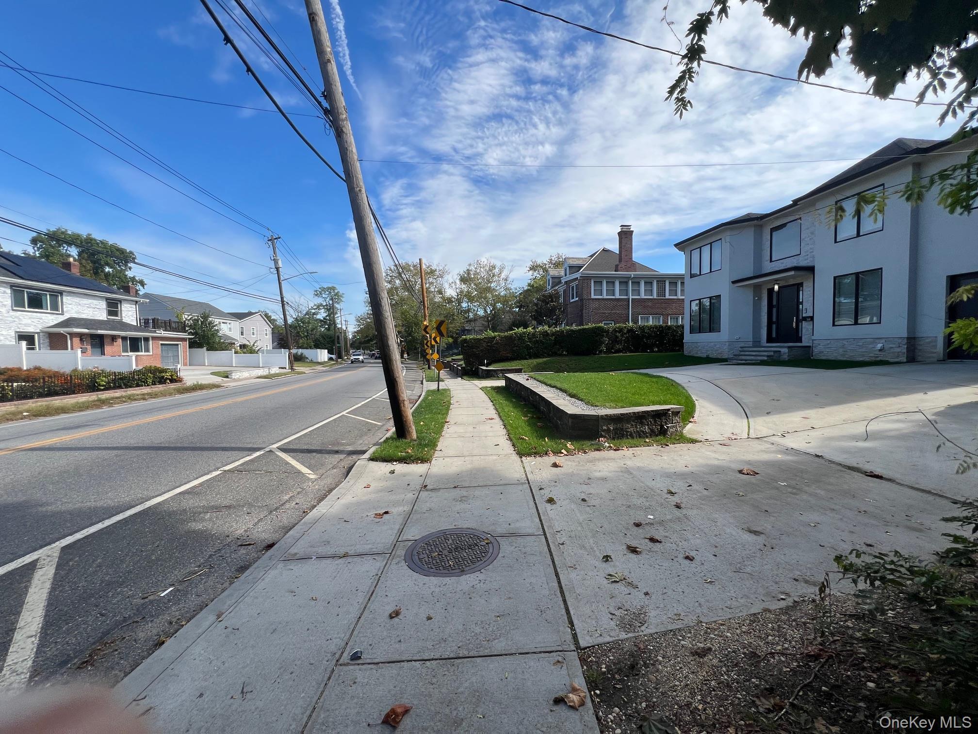 Single Family Broadway  Nassau County, NY 11598, MLS-918252-6
