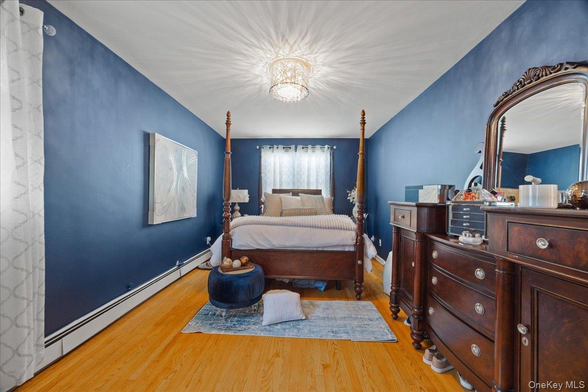 Single Family Neill  Bronx, NY 10461, MLS-918278-18