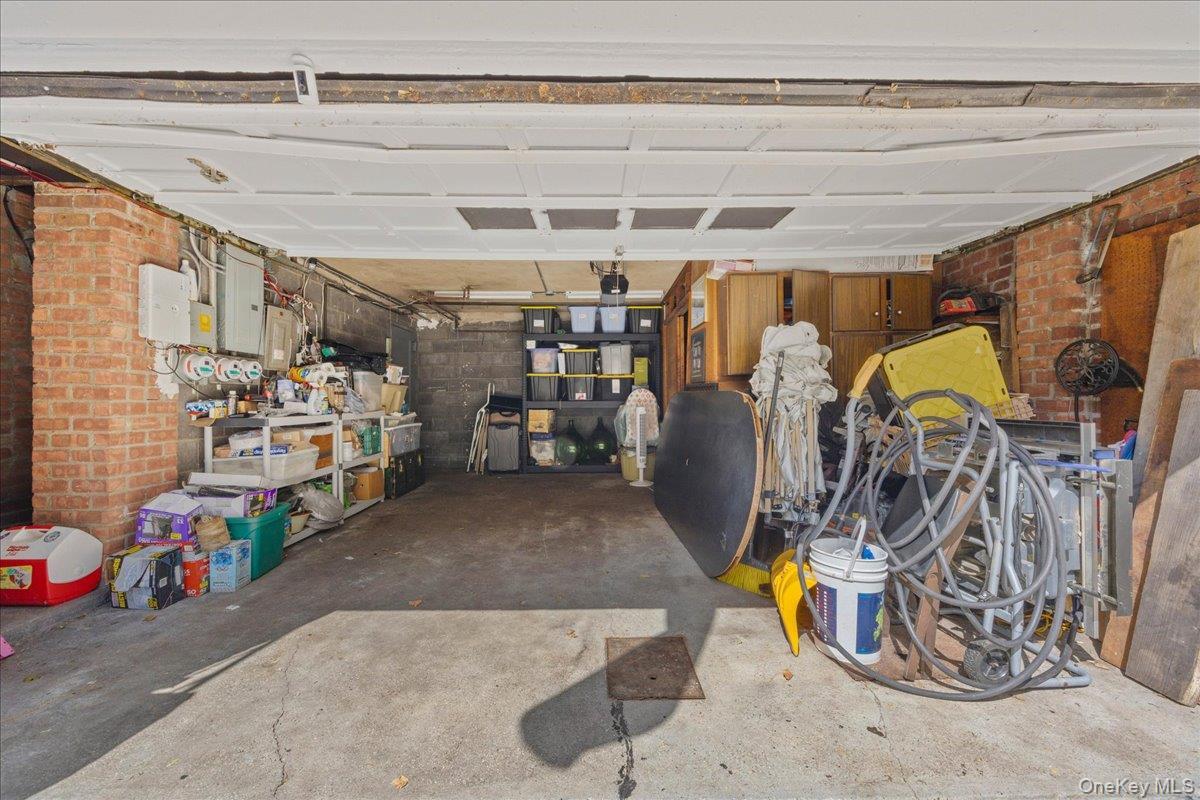 Single Family Neill  Bronx, NY 10461, MLS-918278-19