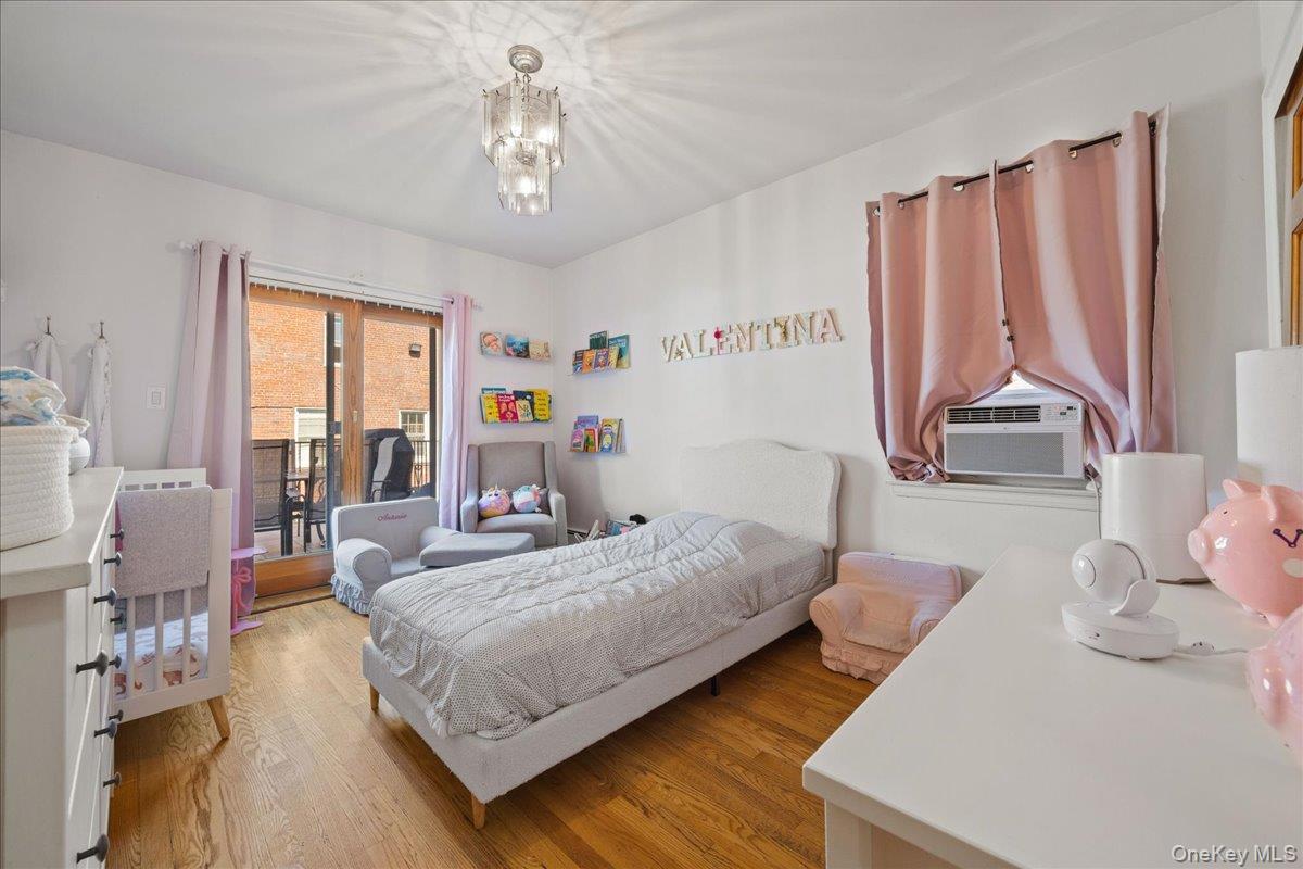 Single Family Neill  Bronx, NY 10461, MLS-918278-9