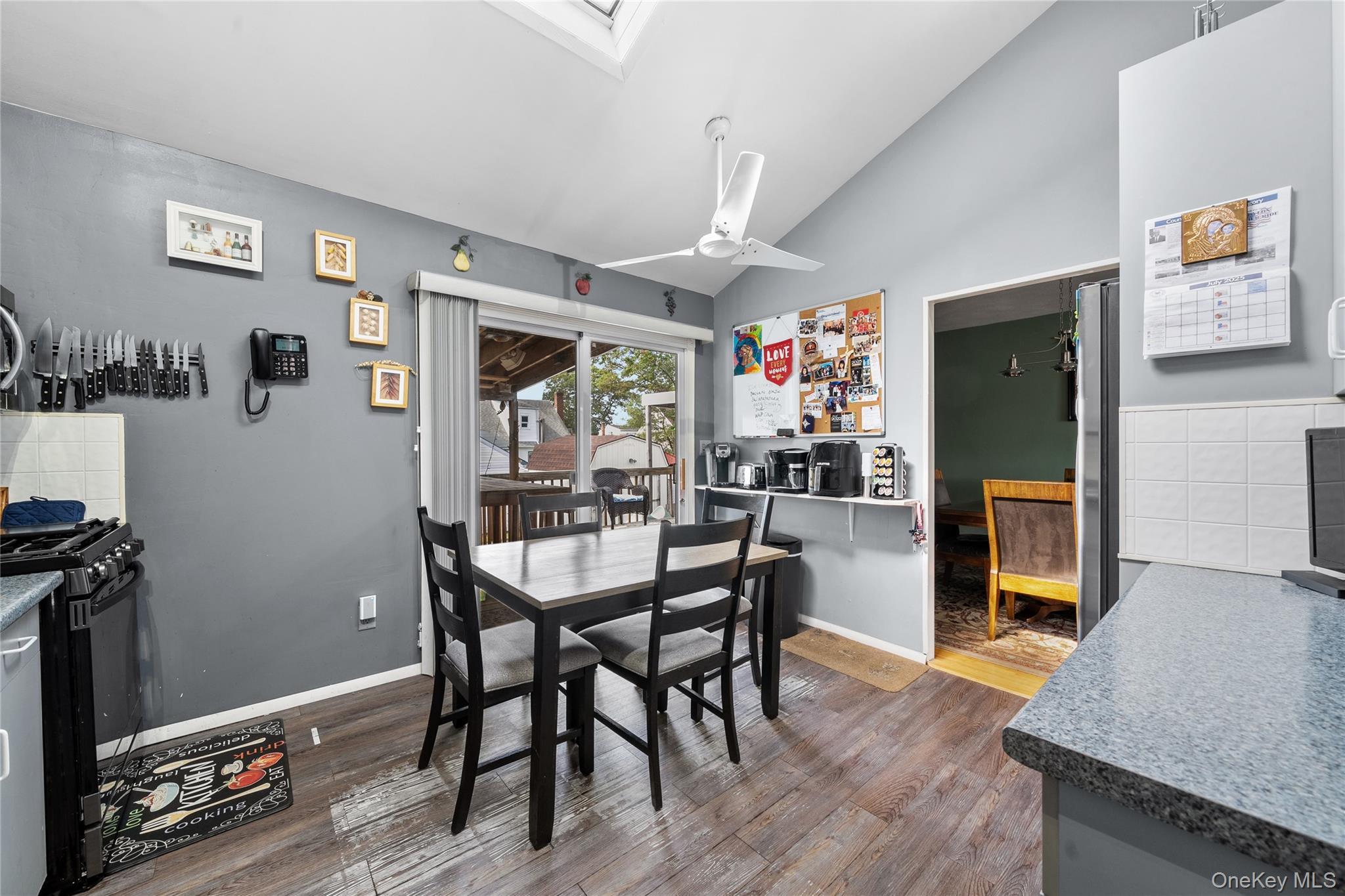 Single Family 21st  Suffolk County, NY 11729, MLS-918280-10