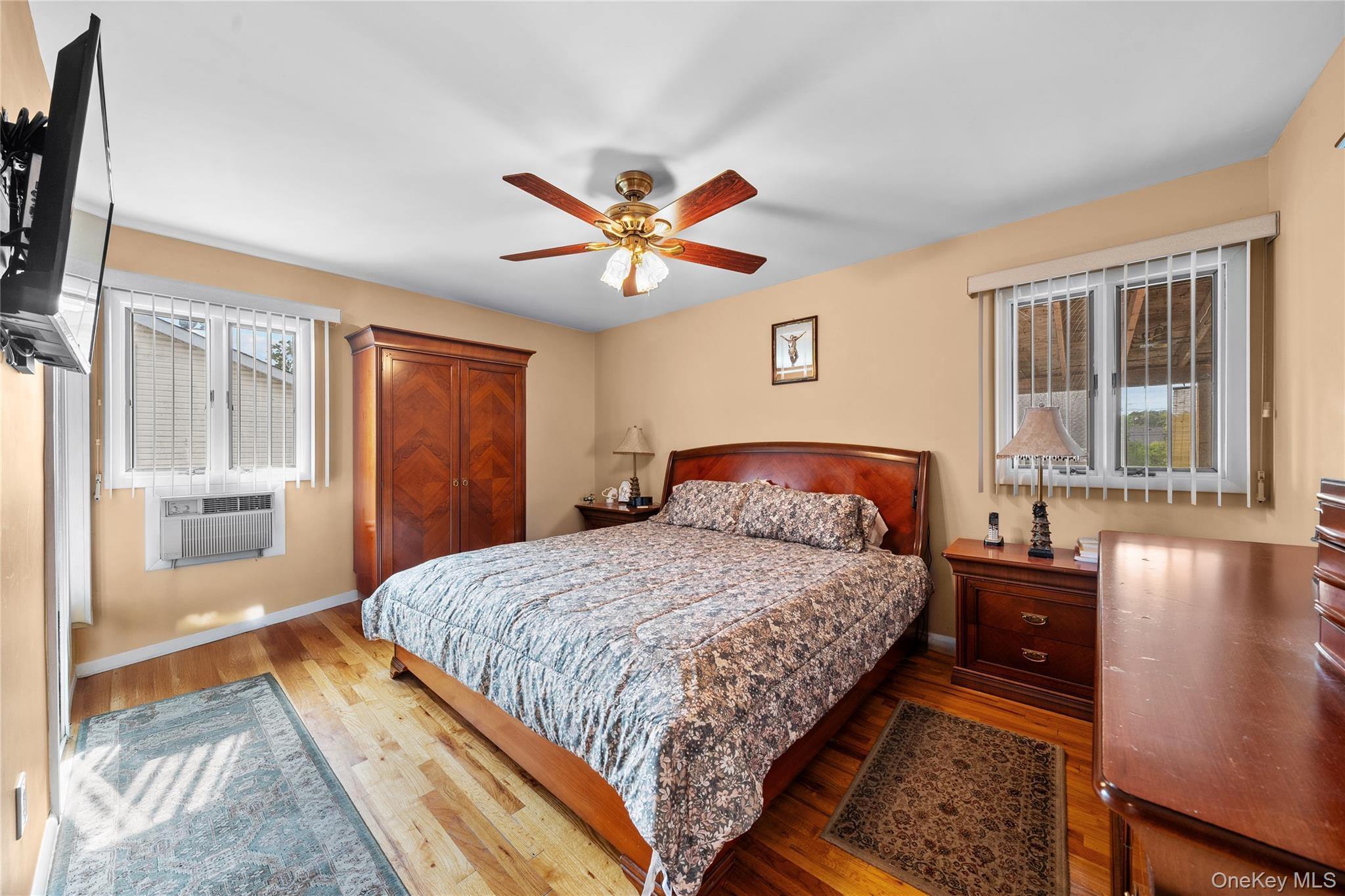 Single Family 21st  Suffolk County, NY 11729, MLS-918280-15