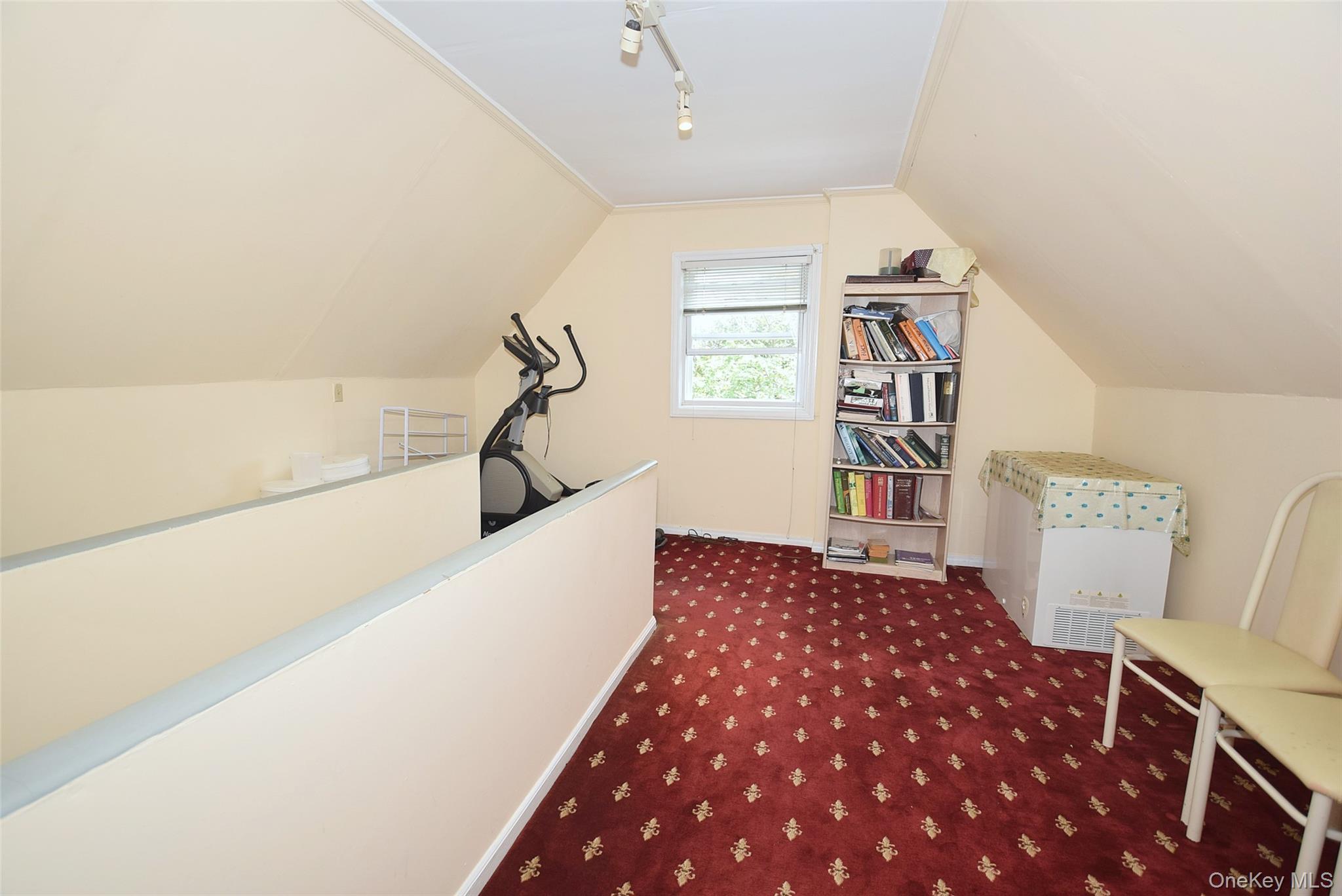 Single Family 251 Queens, NY 11426, MLS-918281-14