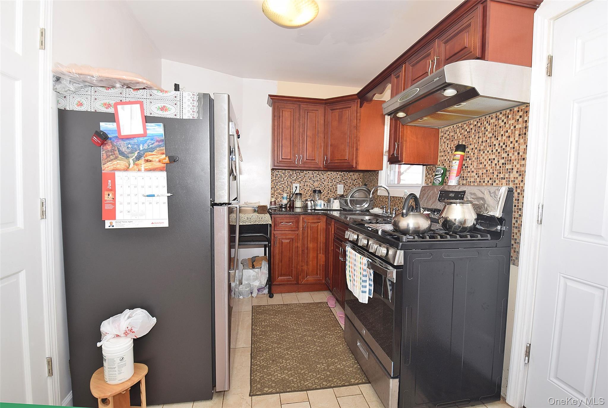 Single Family 251 Queens, NY 11426, MLS-918281-7