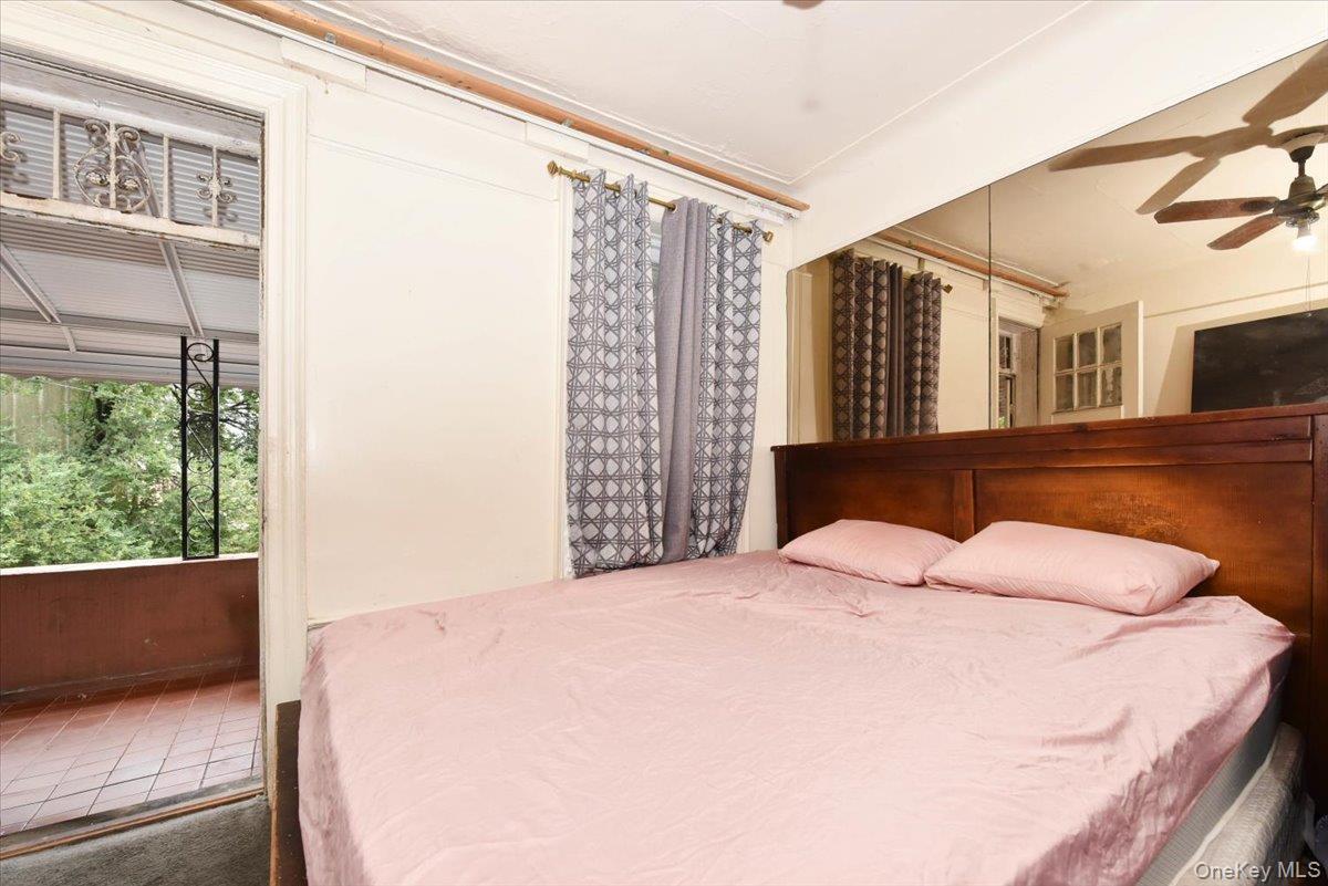 Single Family Riverdale  Brooklyn, NY 11212, MLS-918286-17