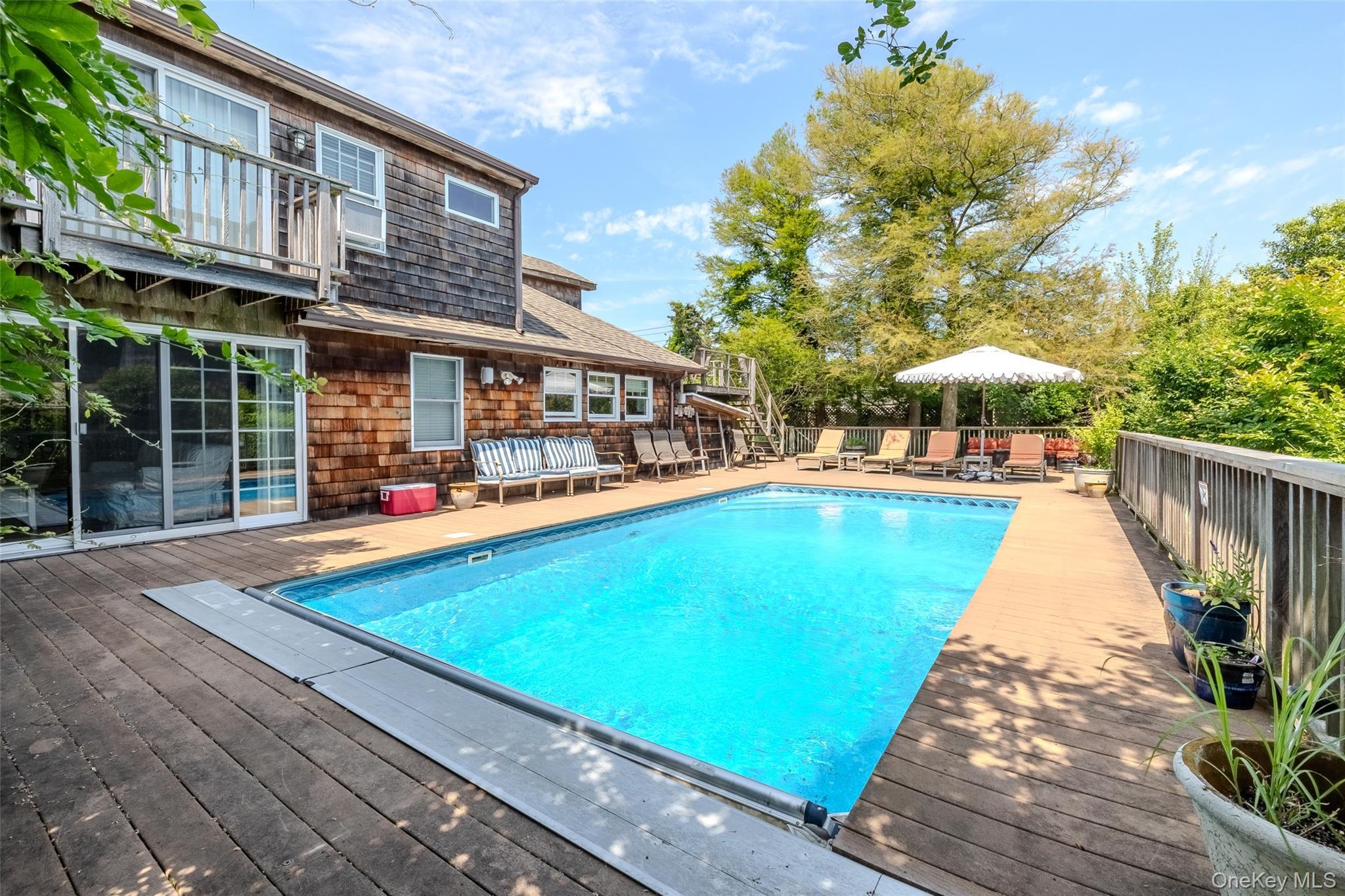 Single Family Ocean Breeze Suffolk County, NY 11770, MLS-918311-15