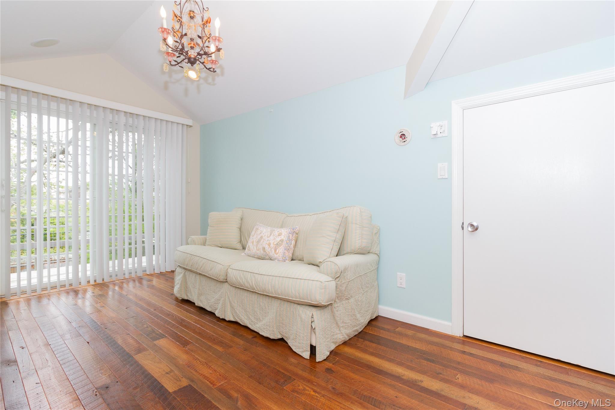 Single Family Ocean Breeze Suffolk County, NY 11770, MLS-918311-21