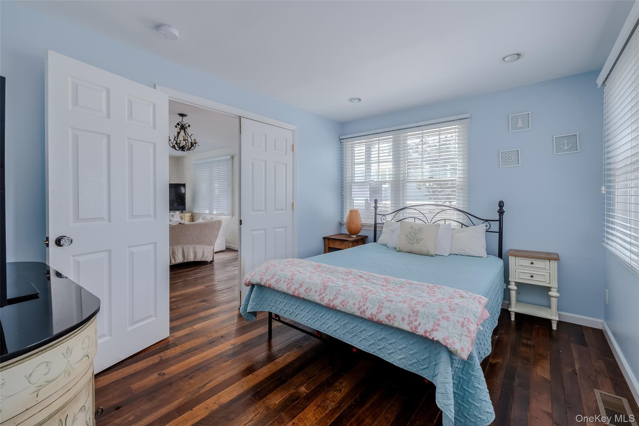 Single Family Ocean Breeze Suffolk County, NY 11770, MLS-918311-8