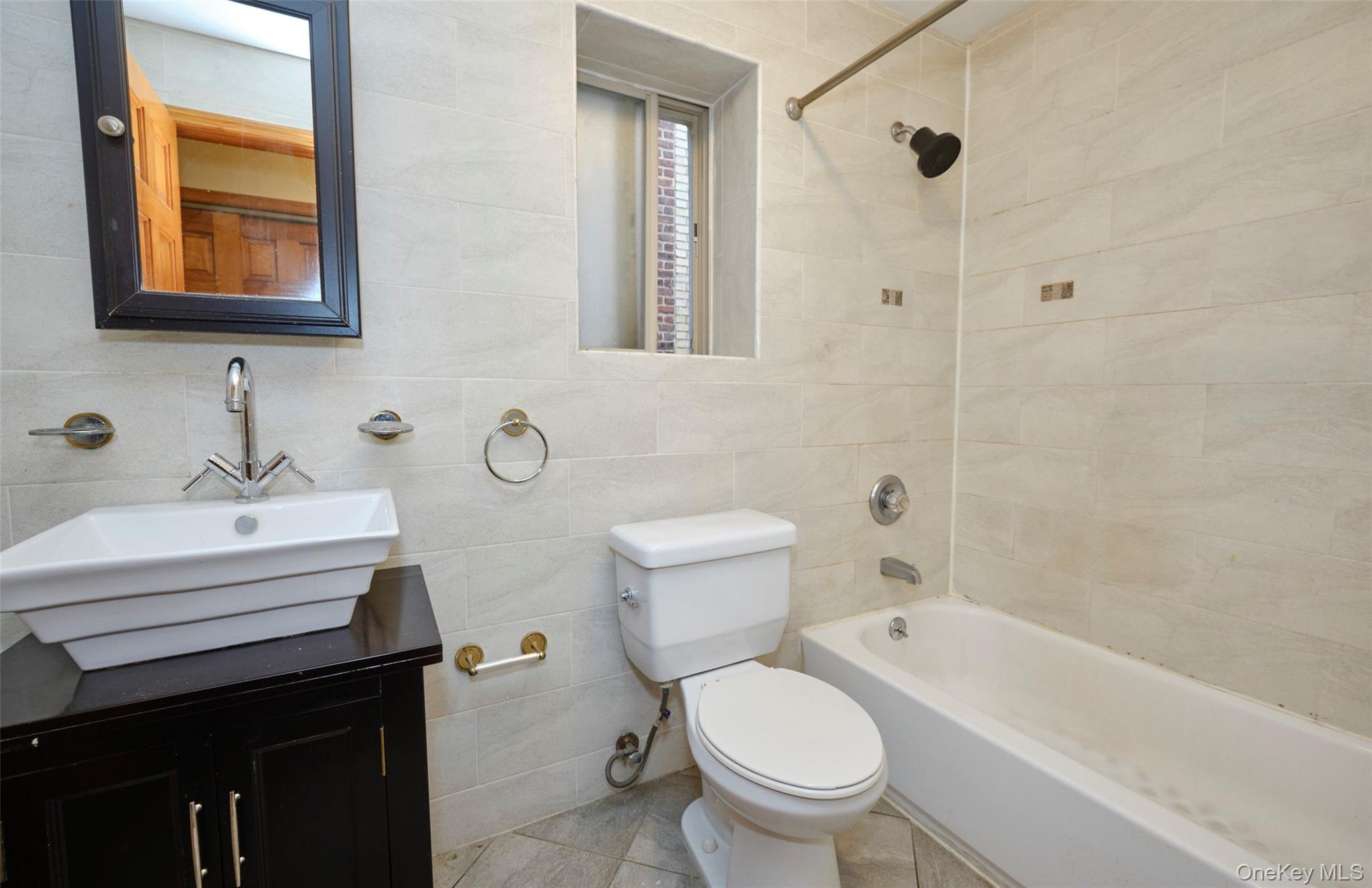 Single Family 120  Queens, NY 11415, MLS-918322-11