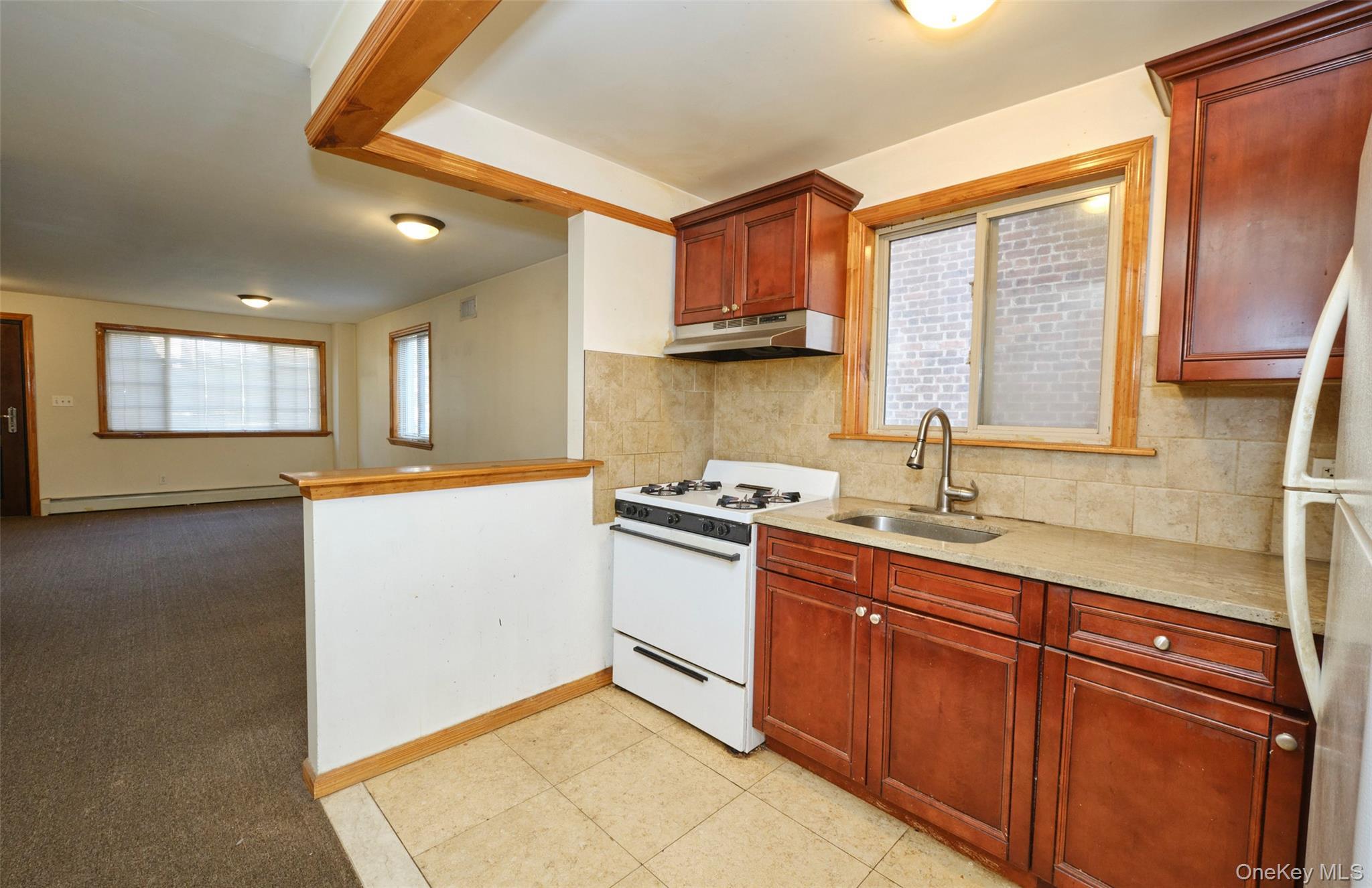 Single Family 120  Queens, NY 11415, MLS-918322-21