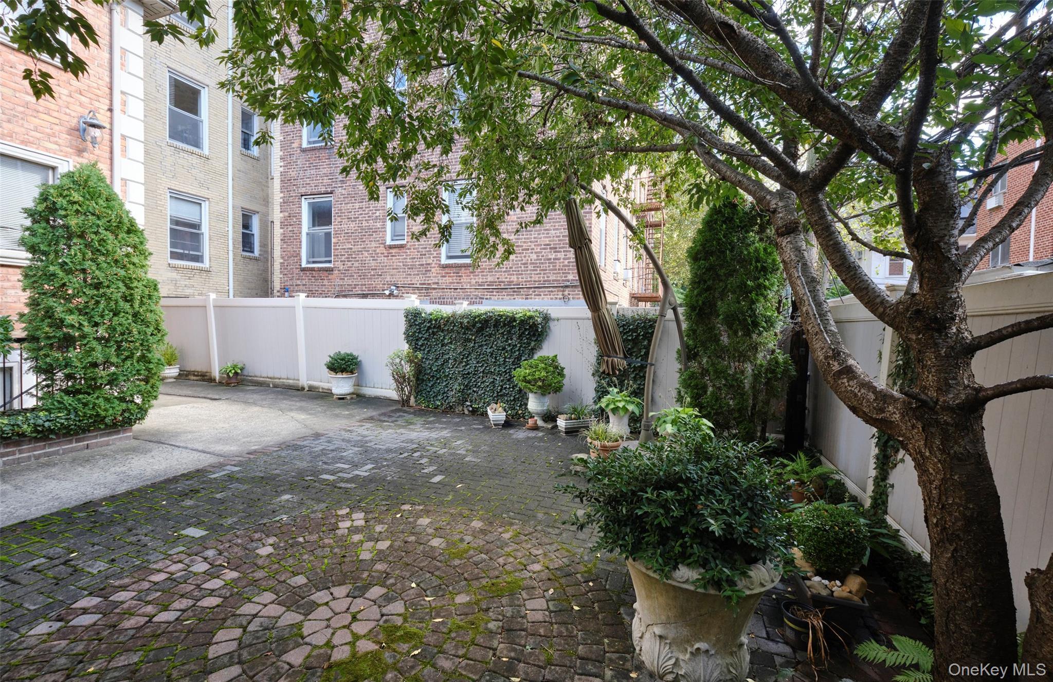 Single Family 120  Queens, NY 11415, MLS-918322-36