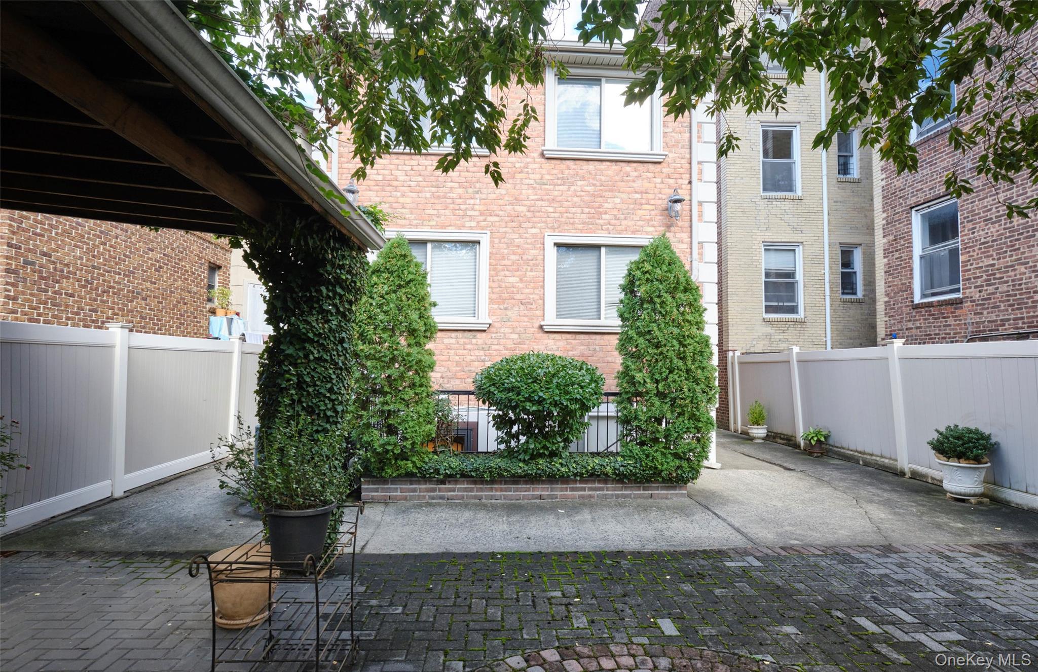 Single Family 120  Queens, NY 11415, MLS-918322-37