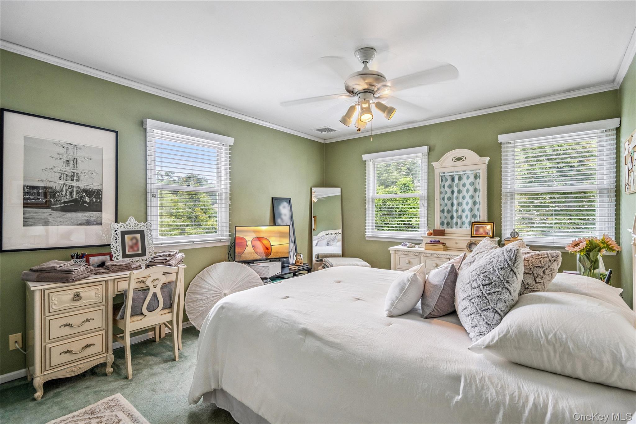 Single Family Cedar  Nassau County, NY 11560, MLS-918329-16