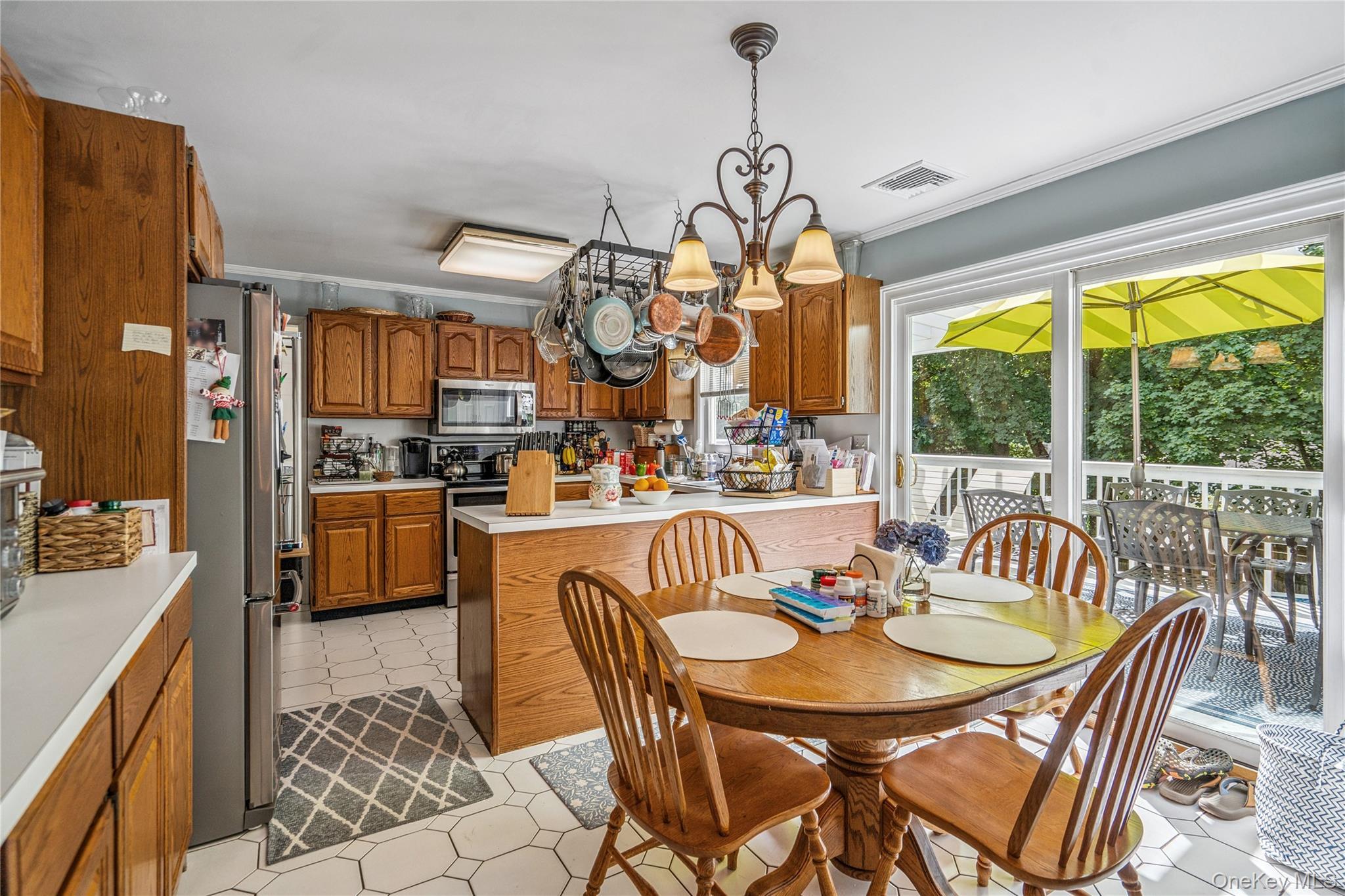 Single Family Cedar  Nassau County, NY 11560, MLS-918329-8