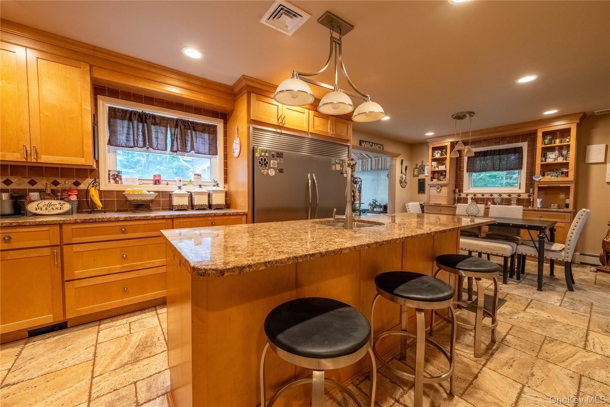 Single Family Locust Suffolk County, NY 11763, MLS-918341-21