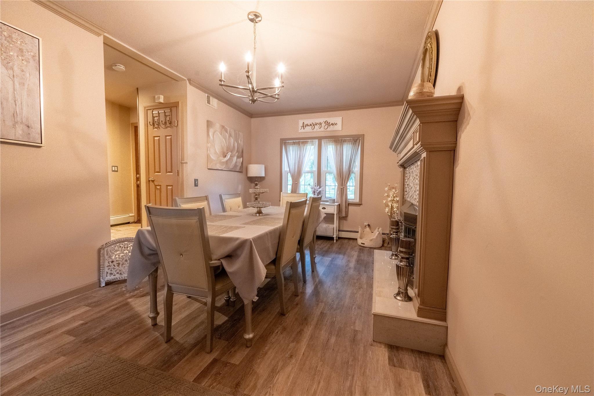 Single Family Locust Suffolk County, NY 11763, MLS-918341-22