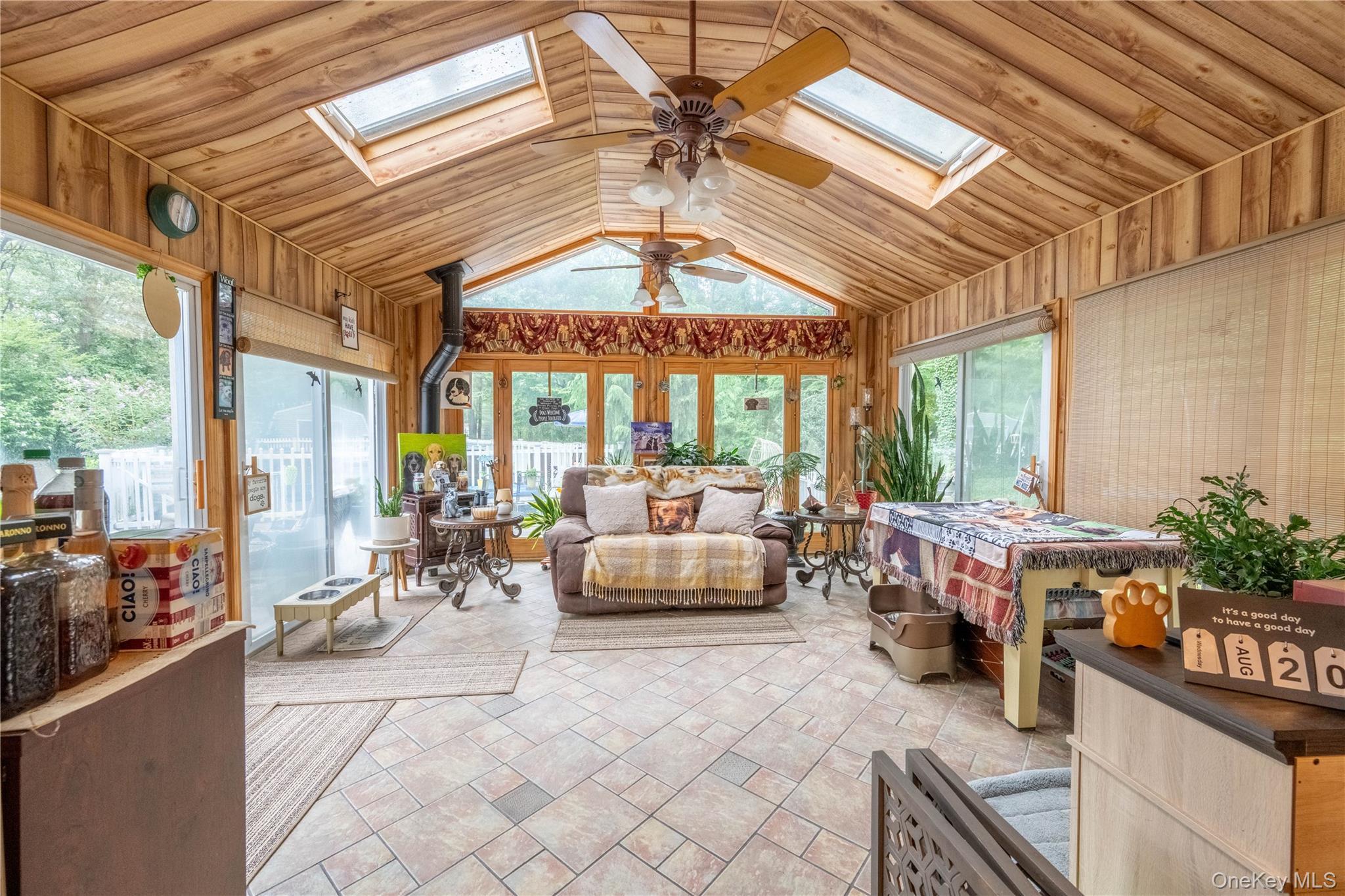 Single Family Locust Suffolk County, NY 11763, MLS-918341-27