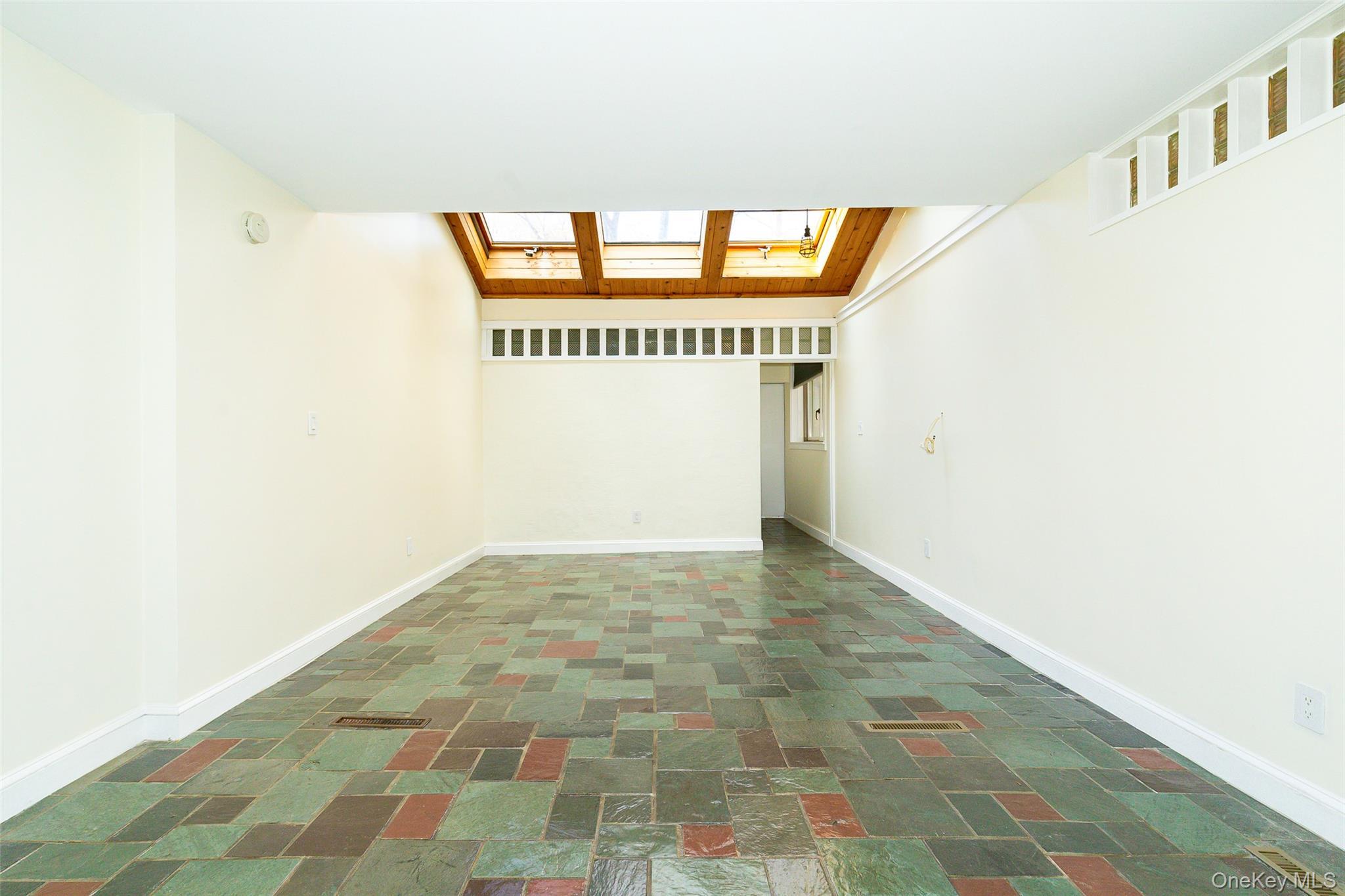 Single Family Ferris Lane Dutchess County, NY 12601, MLS-918376-9