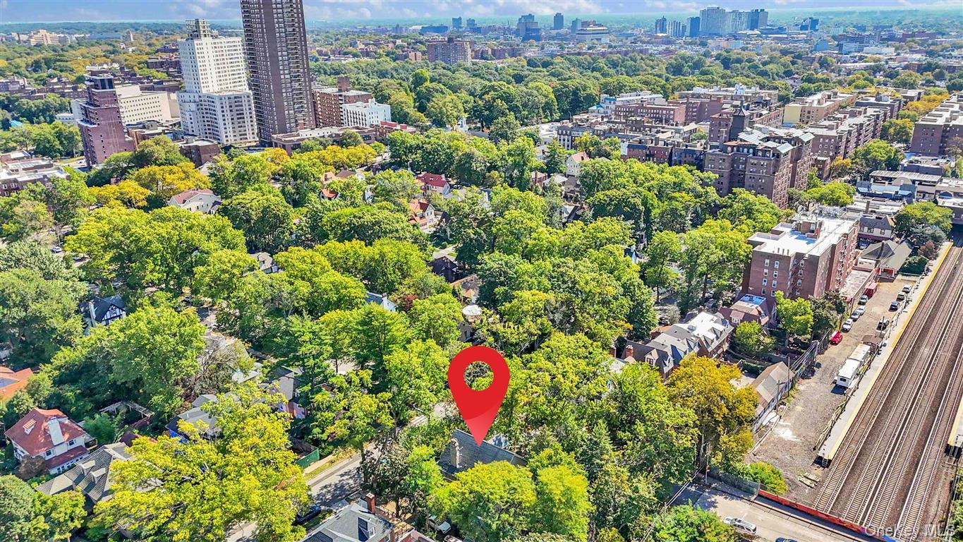 Single Family Austin  Queens, NY 11415, MLS-918406-23