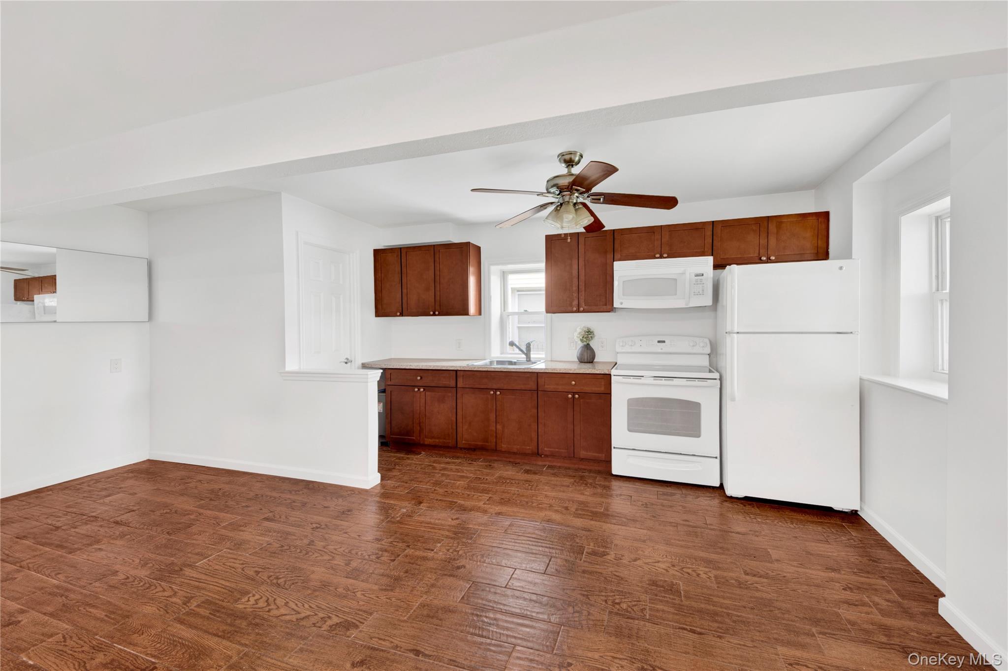 Single Family Mullan  Bronx, NY 10465, MLS-918450-17