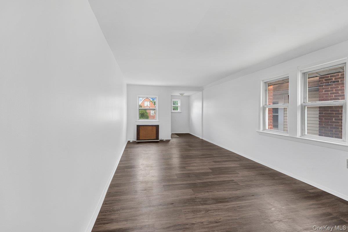 Single Family Mullan  Bronx, NY 10465, MLS-918450-2