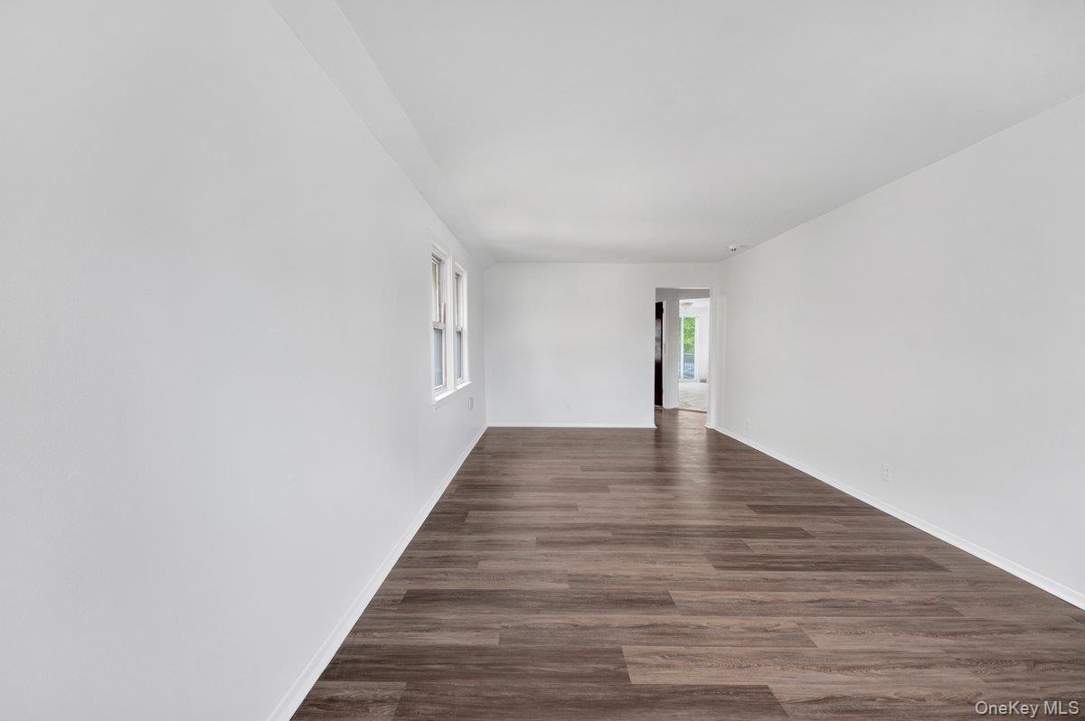 Single Family Mullan  Bronx, NY 10465, MLS-918450-4