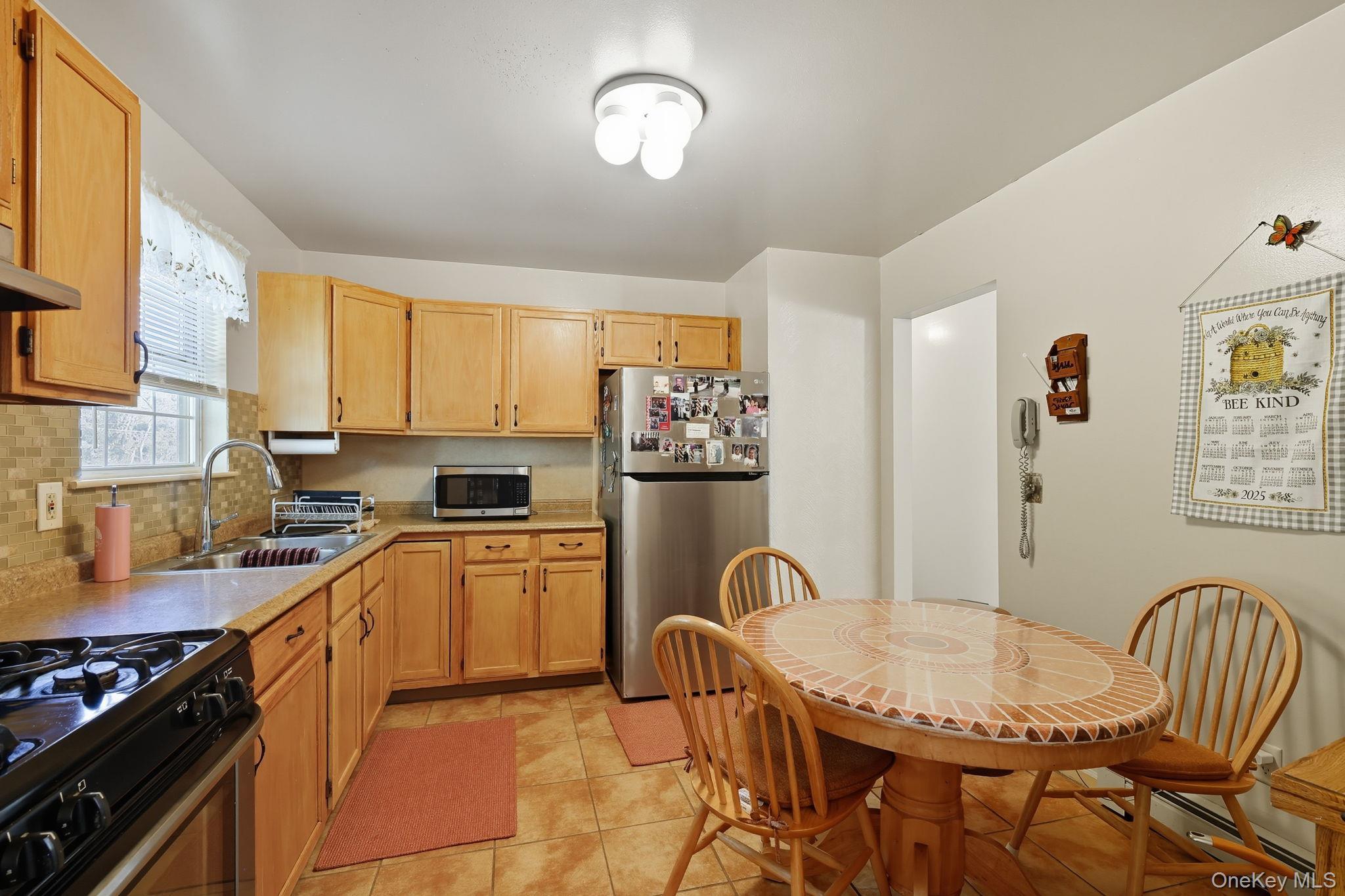 Single Family Hawk  Dutchess County, NY 12601, MLS-918473-16