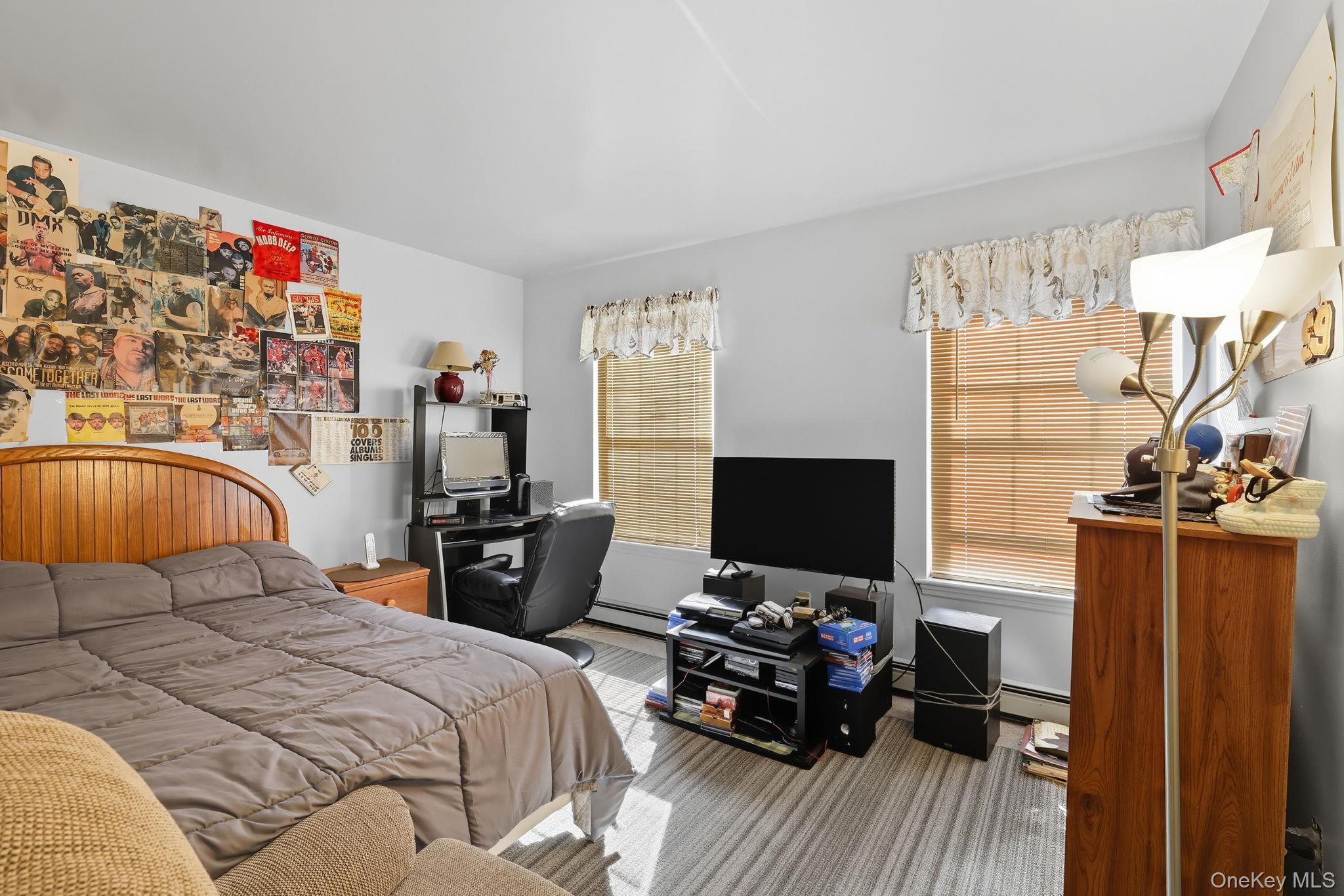 Single Family Hawk  Dutchess County, NY 12601, MLS-918473-23