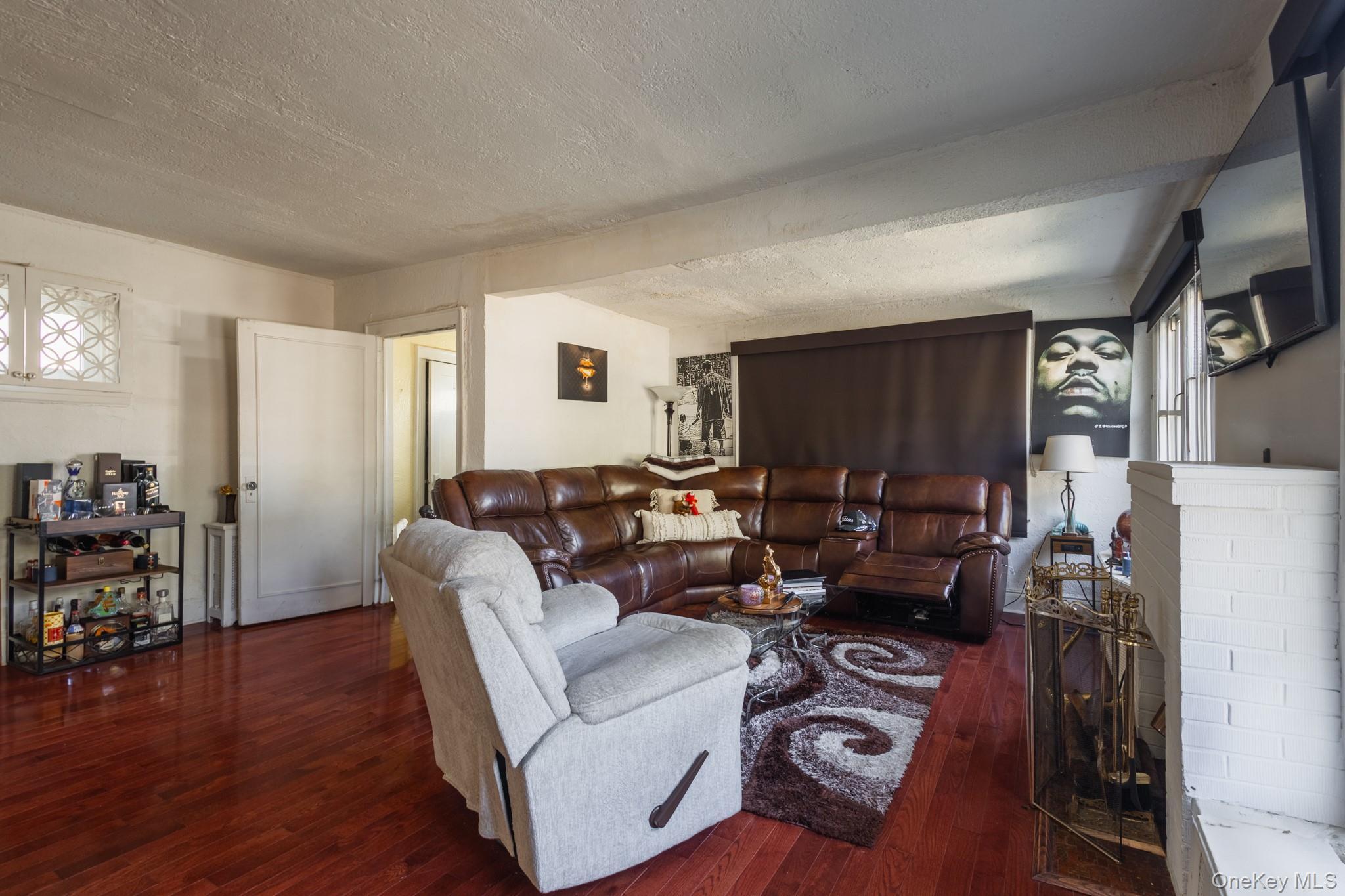 Single Family 232 Queens, NY 11413, MLS-918487-17