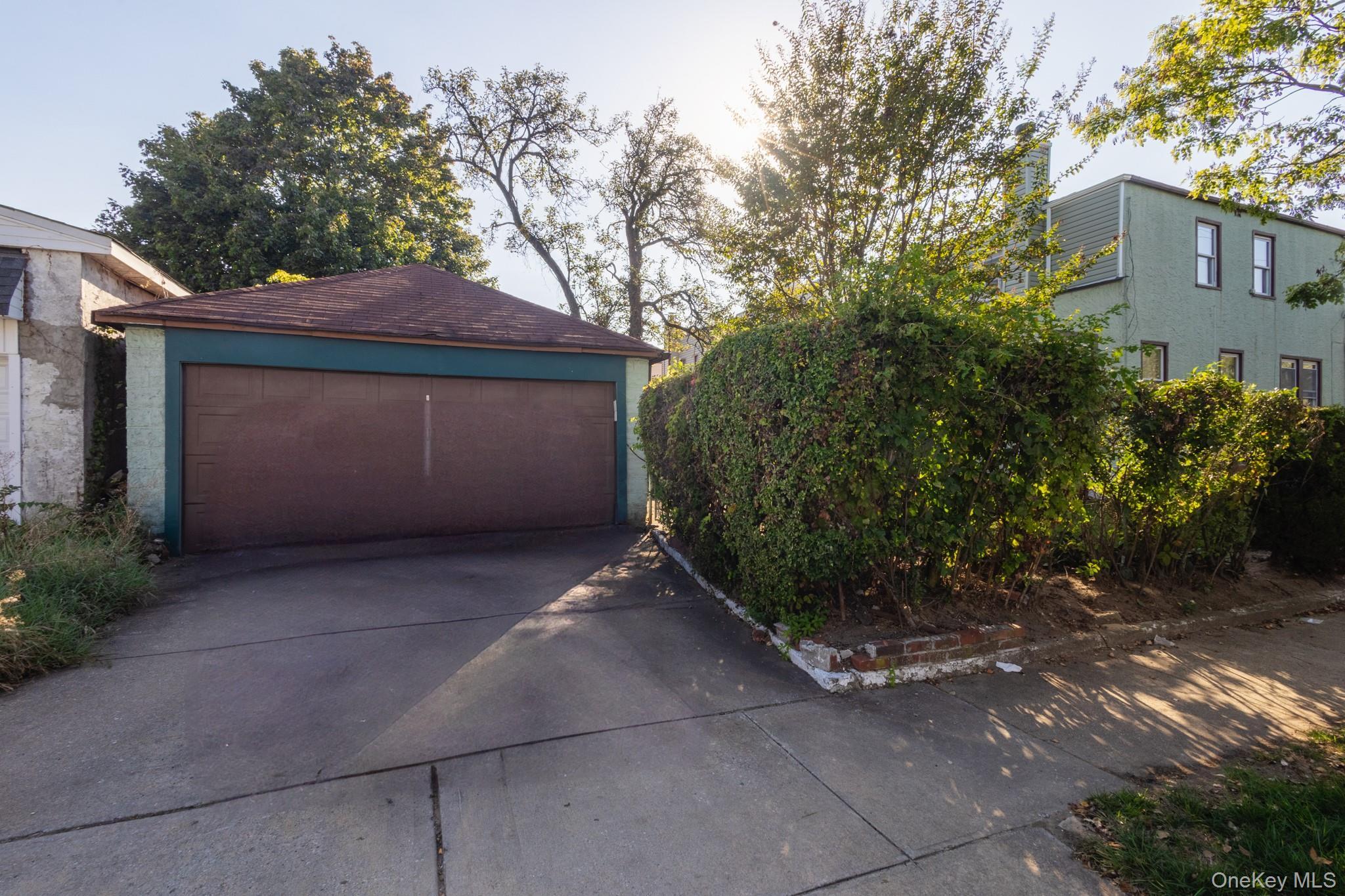 Single Family 232 Queens, NY 11413, MLS-918487-4