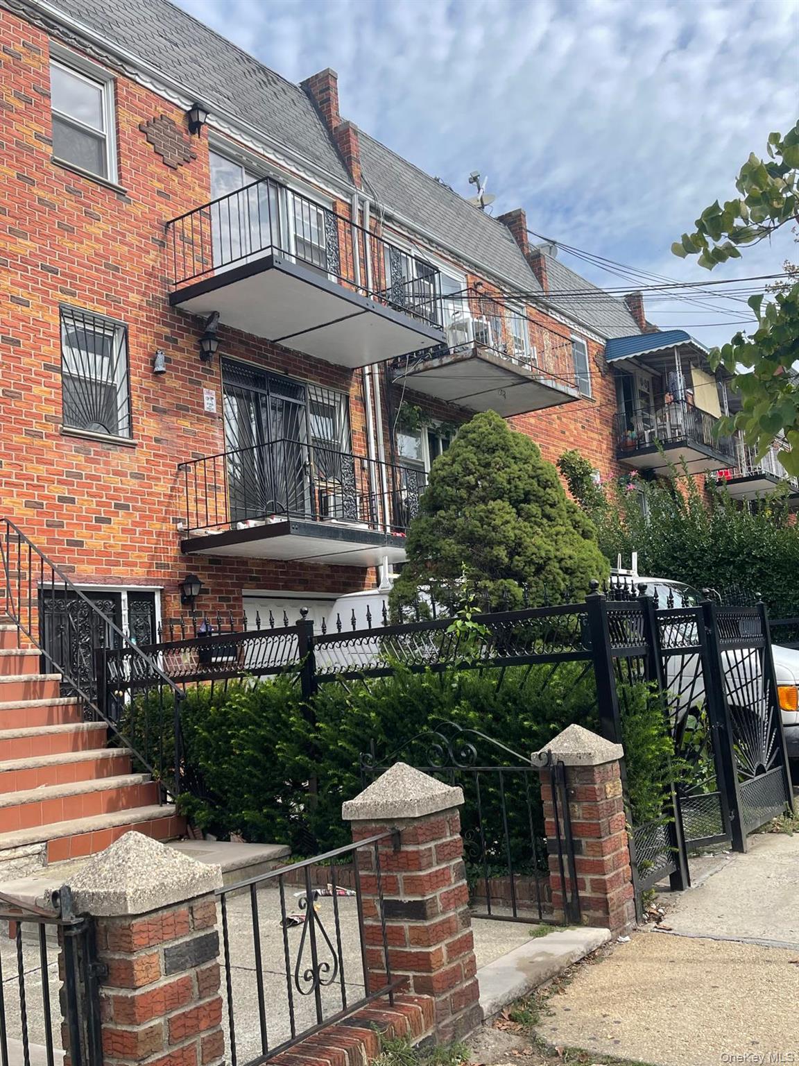 Single Family 55th  Queens, NY 11368, MLS-918506-3