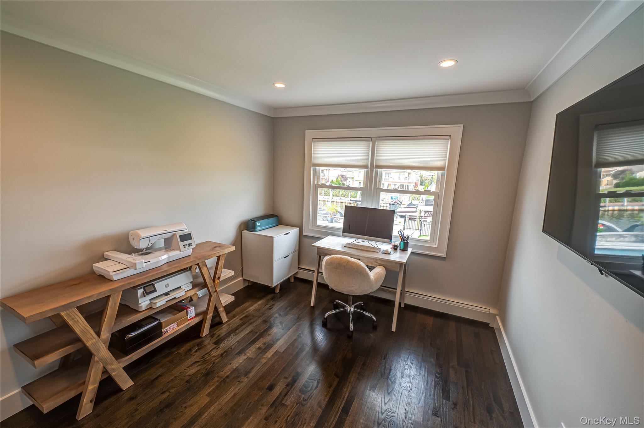 Single Family Dolphin Suffolk County, NY 11795, MLS-918546-23