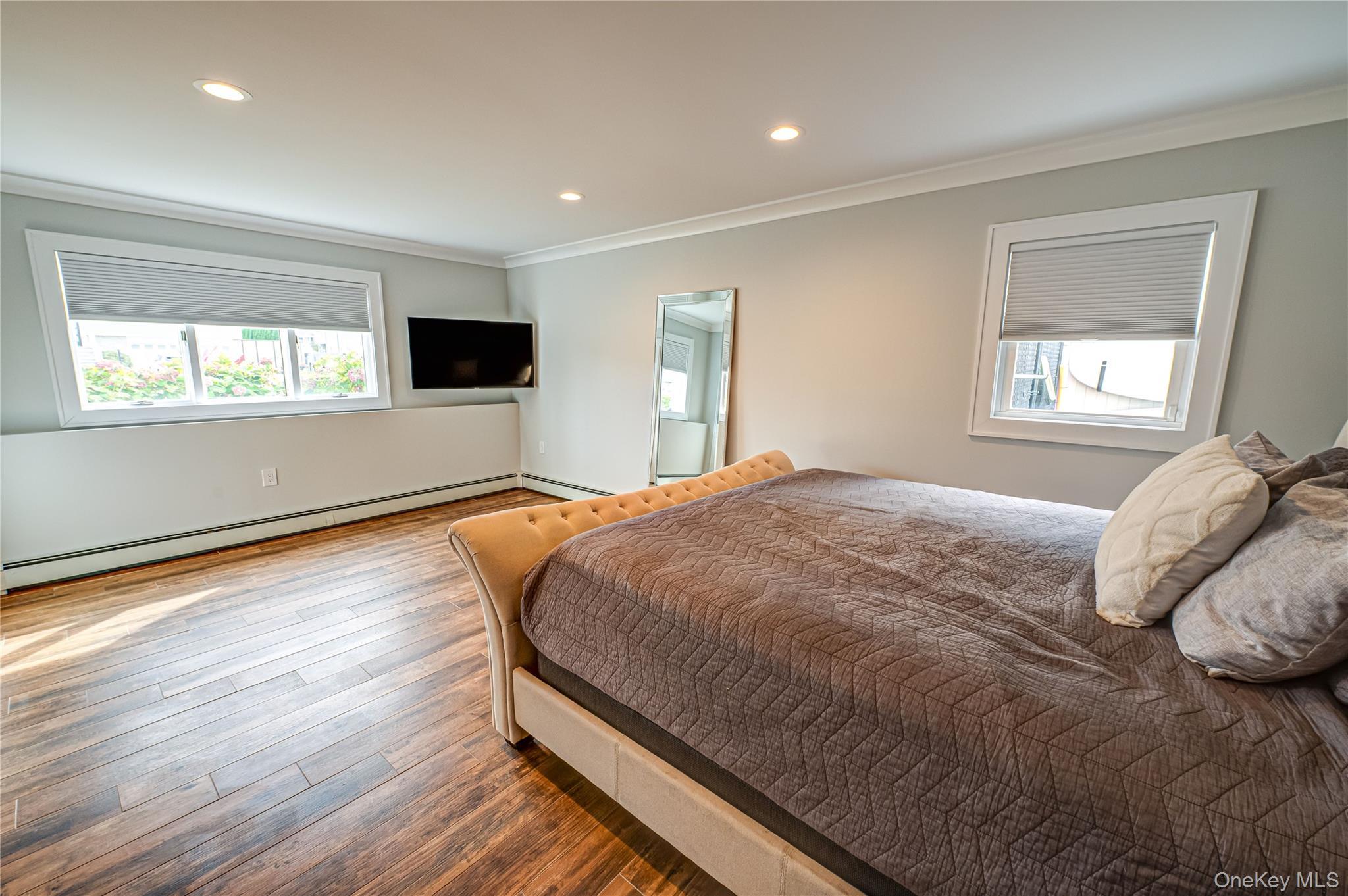 Single Family Dolphin Suffolk County, NY 11795, MLS-918546-26