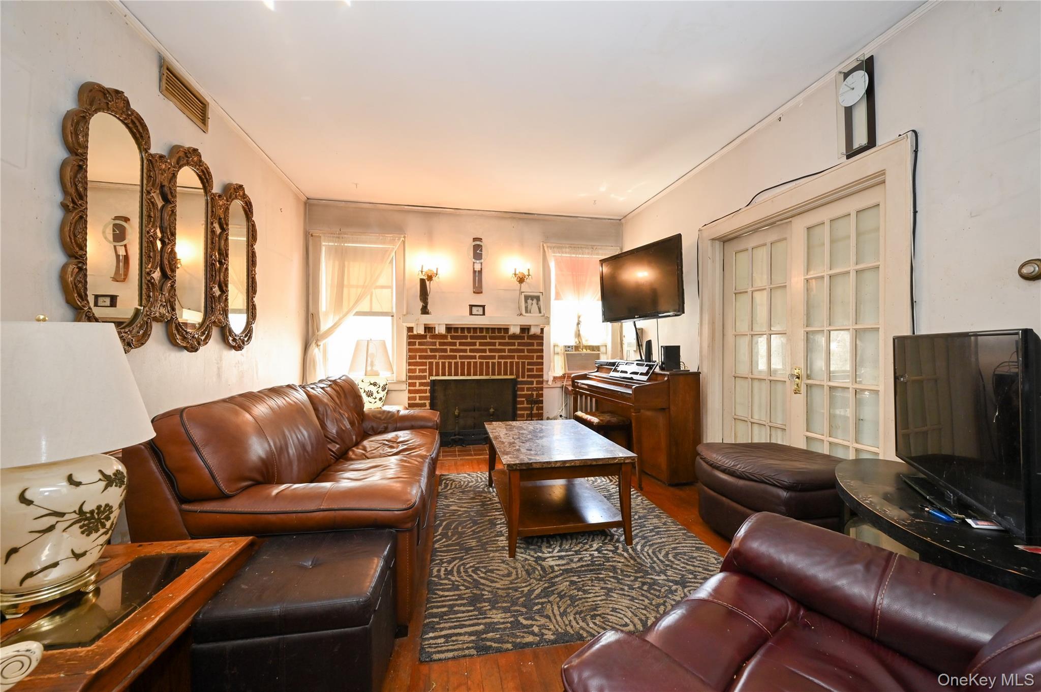 Single Family Beach 19th Queens, NY 11691, MLS-918552-13