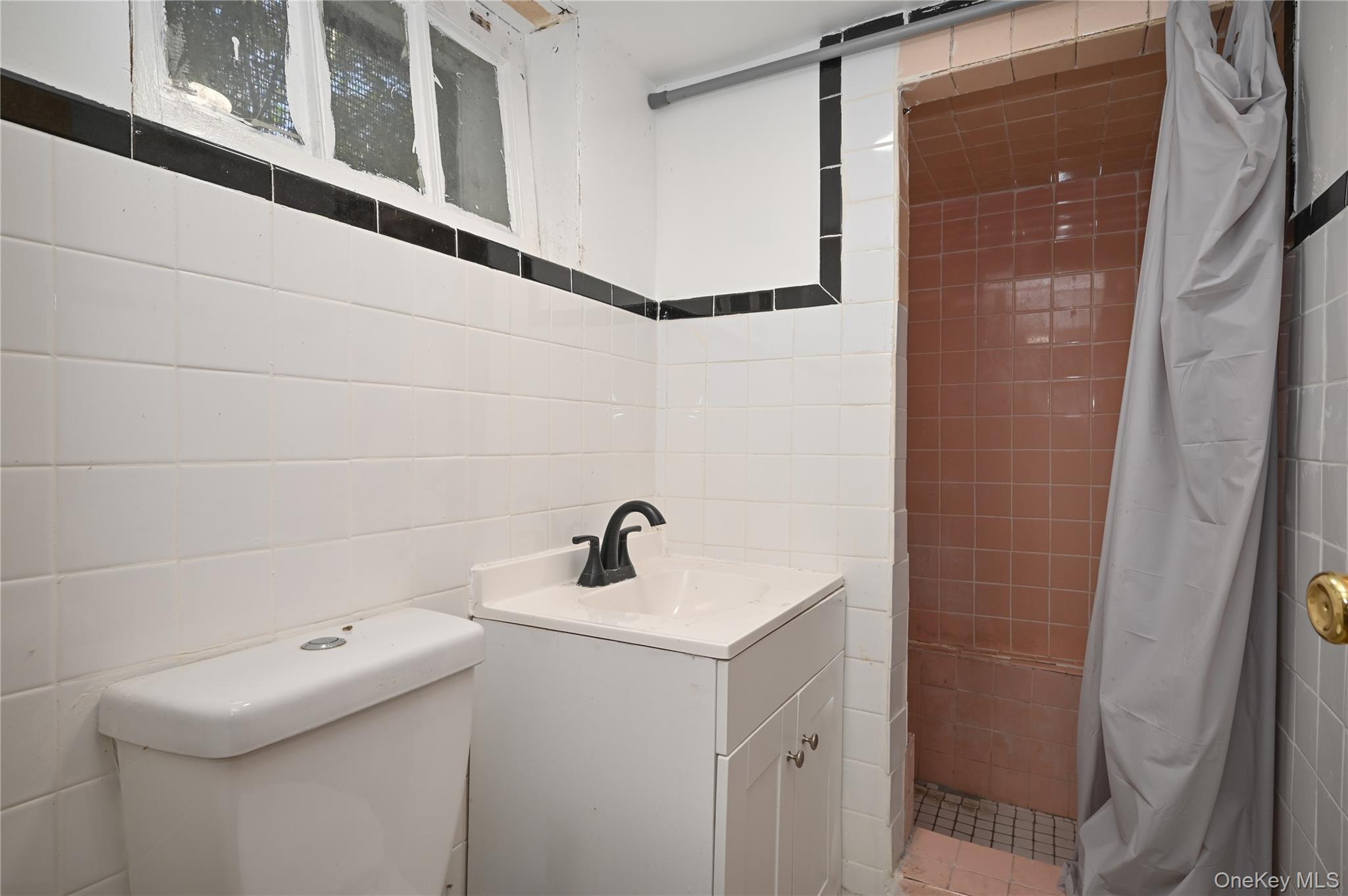 Single Family Beach 19th Queens, NY 11691, MLS-918552-2