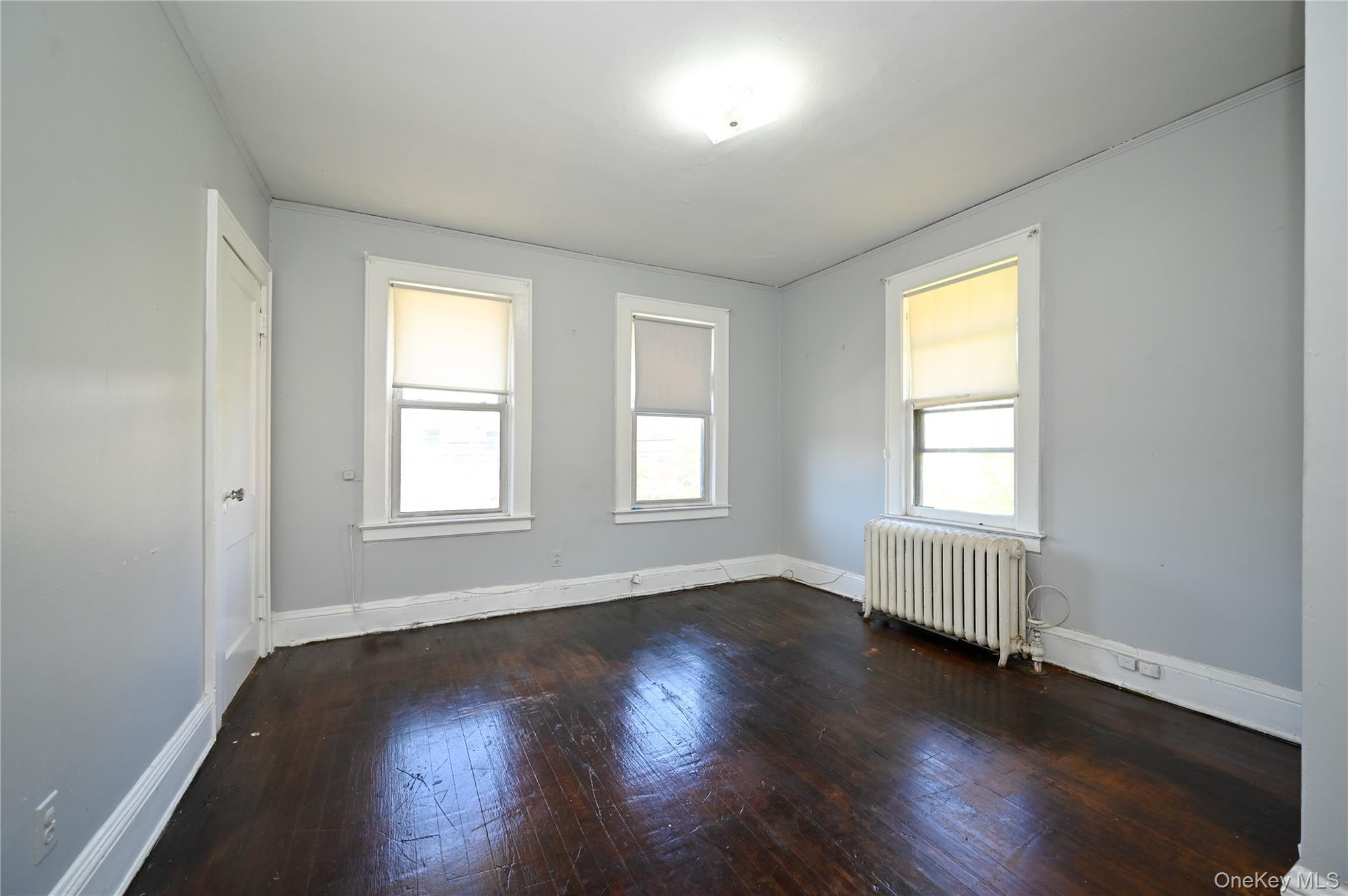 Single Family Beach 19th Queens, NY 11691, MLS-918552-20