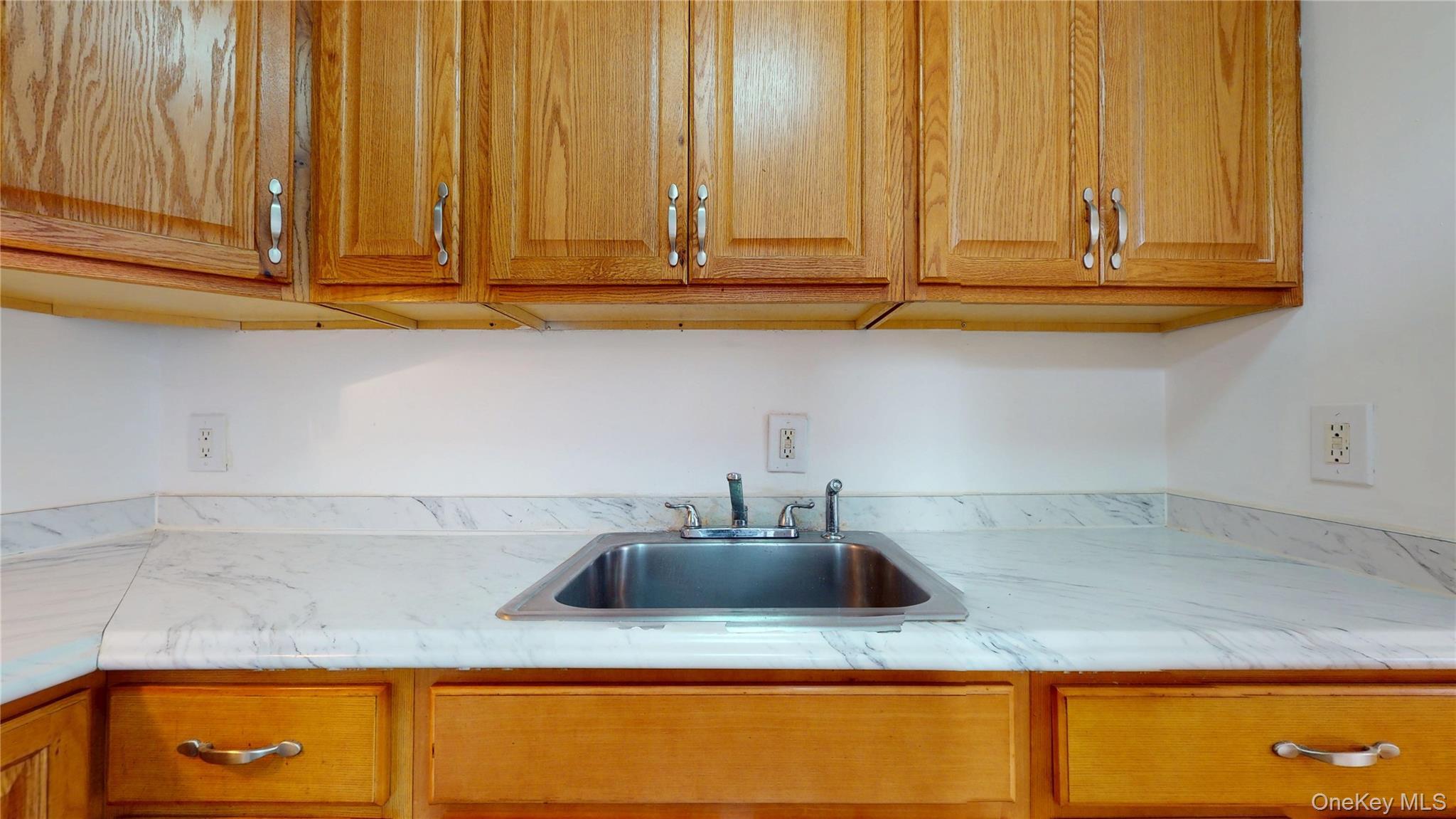 Single Family Hillside  Queens, NY 11415, MLS-918558-10