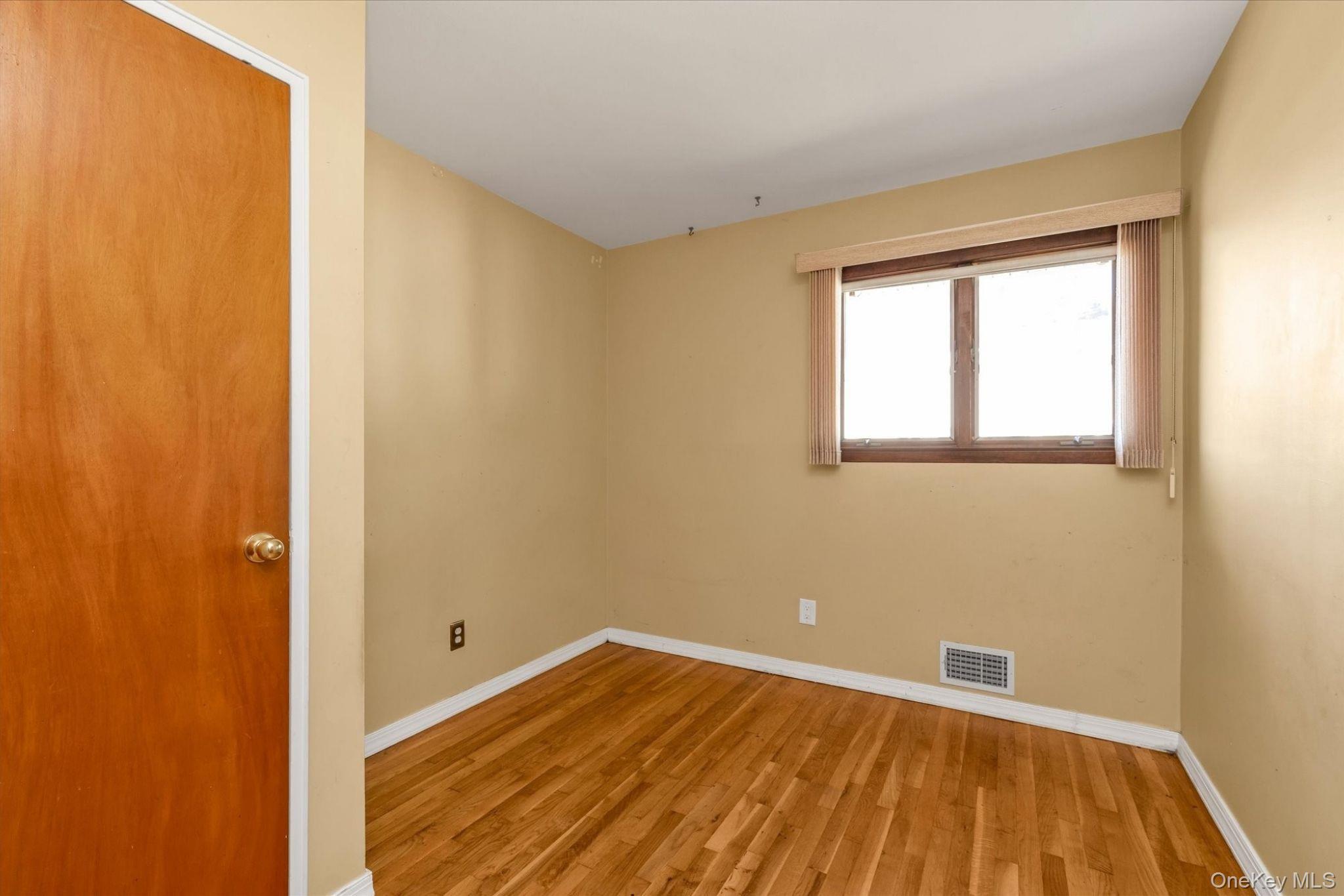 Single Family 9th  Suffolk County, NY 11729, MLS-918568-13