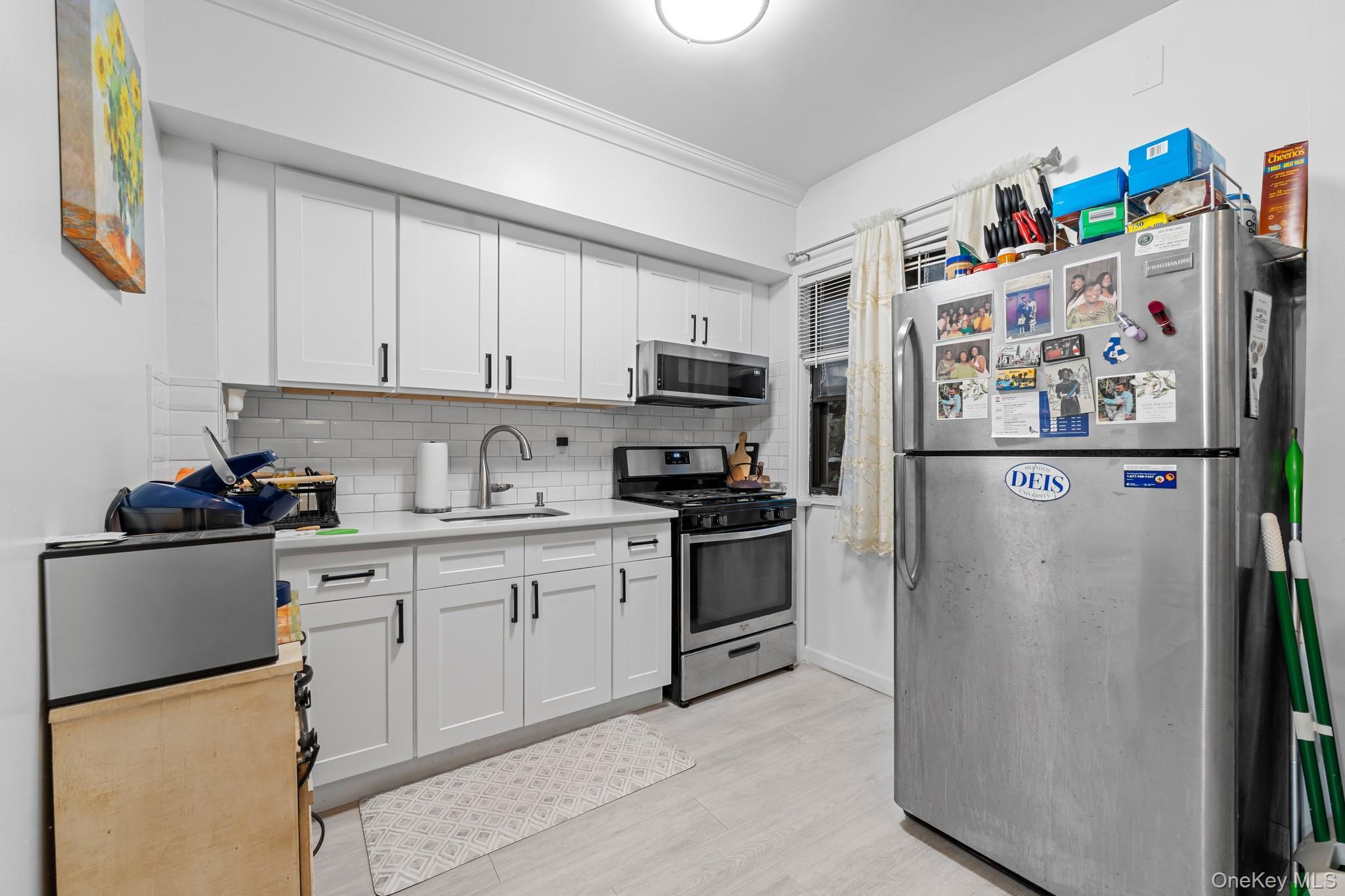 Single Family Evergreen Bronx, NY 10472, MLS-918570-11