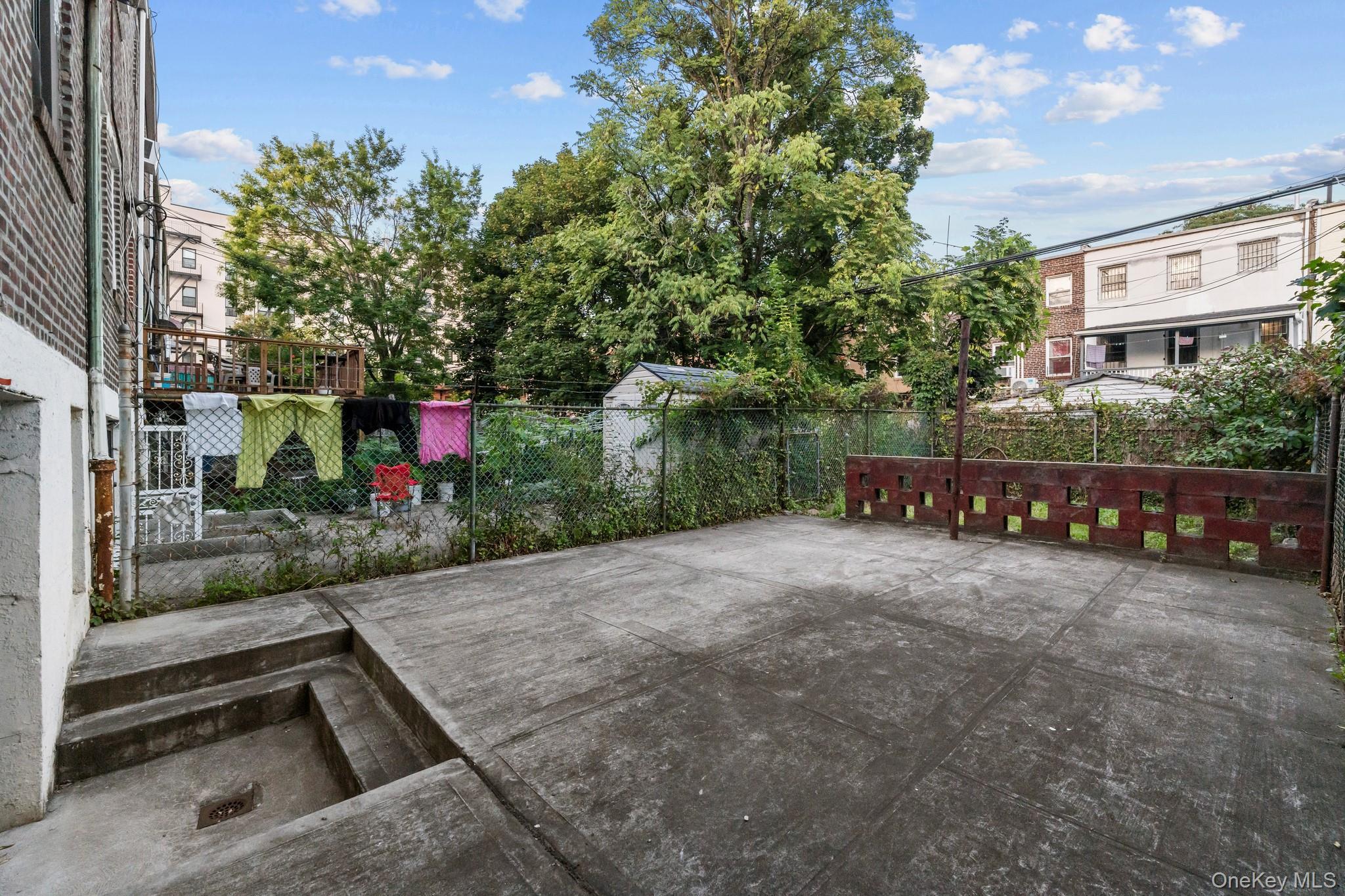 Single Family Evergreen Bronx, NY 10472, MLS-918570-30