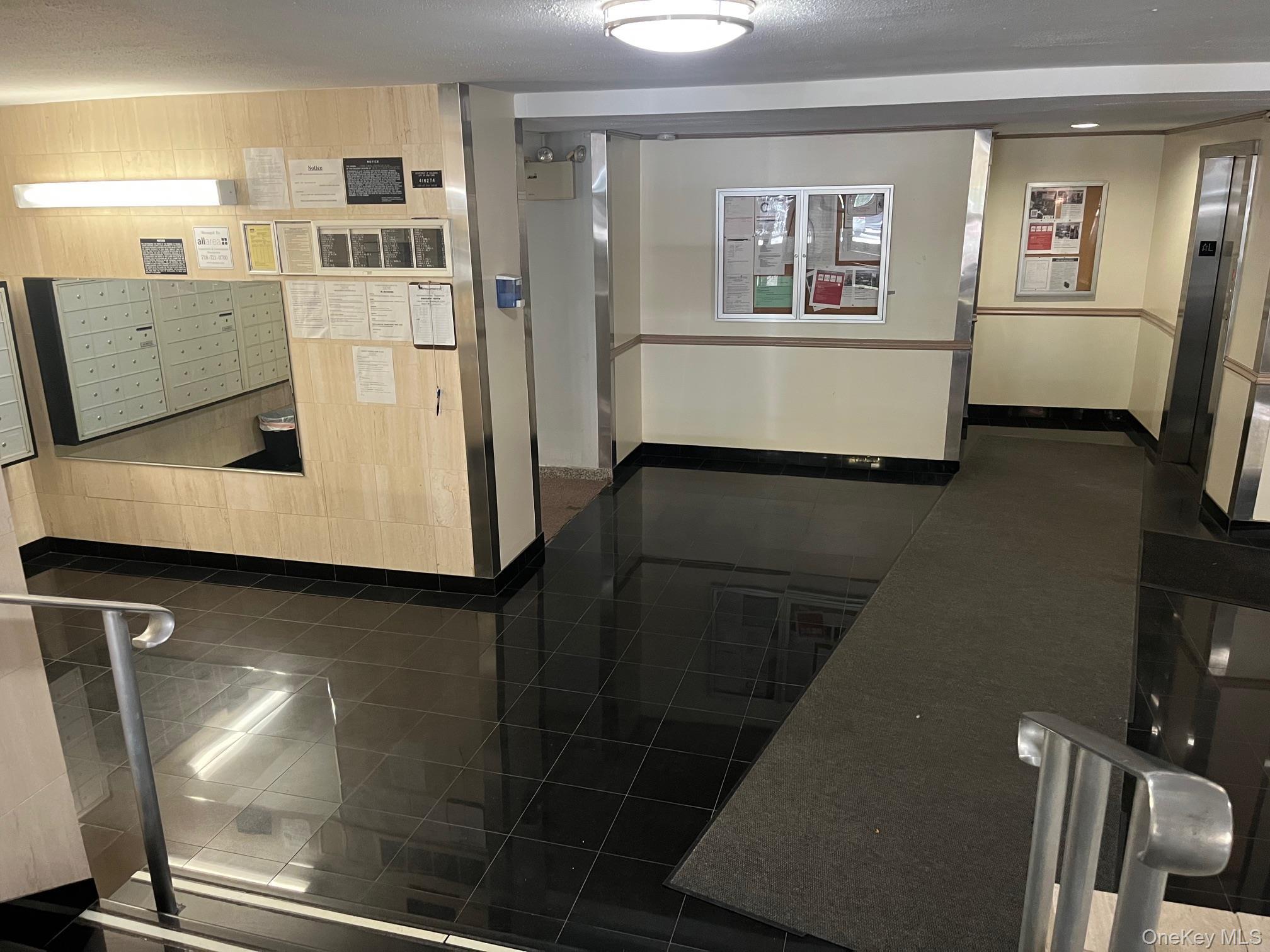 Coop 31  Queens, NY 11354, MLS-918576-3