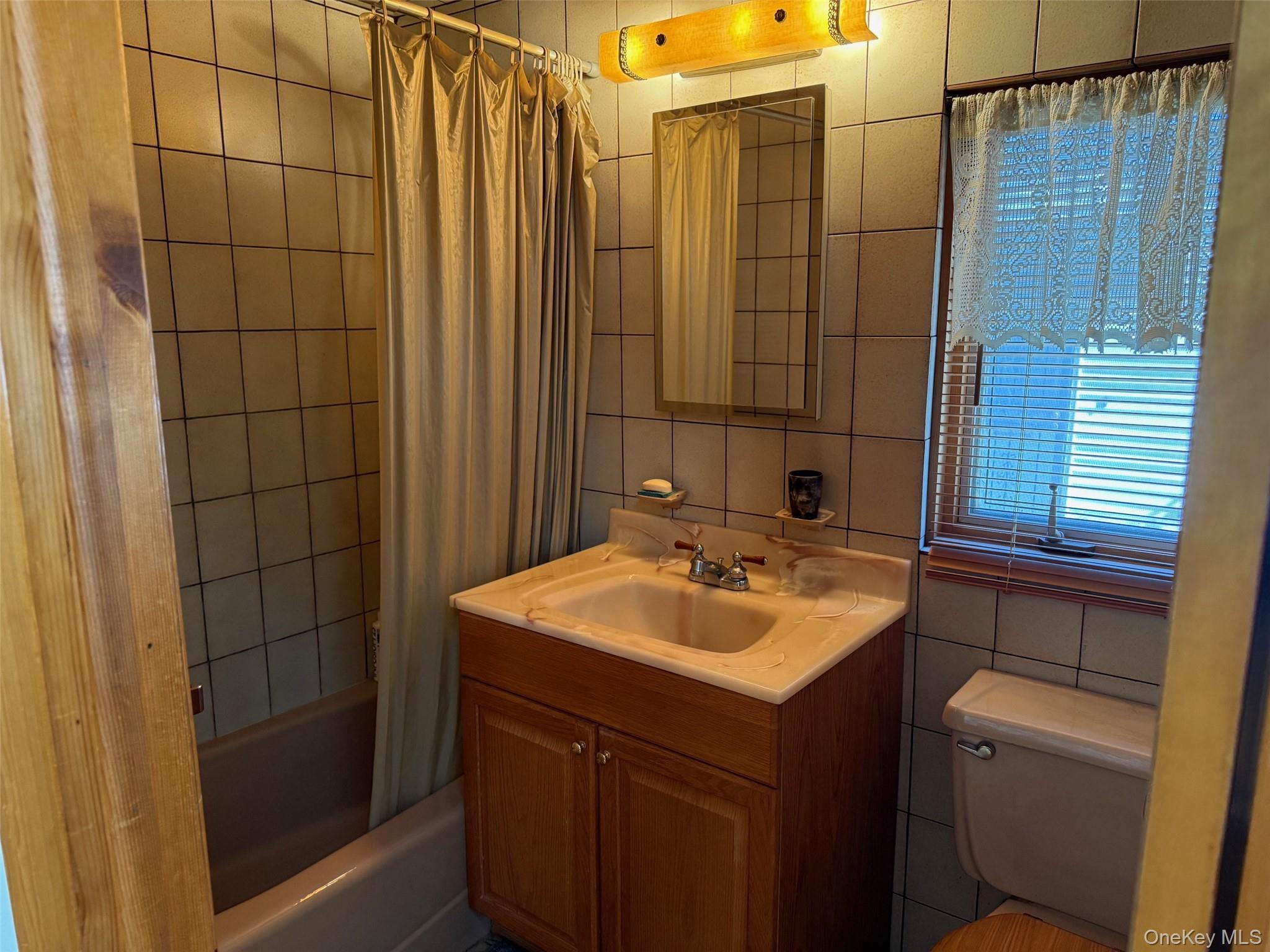 Single Family 21  Queens, NY 11357, MLS-918582-12