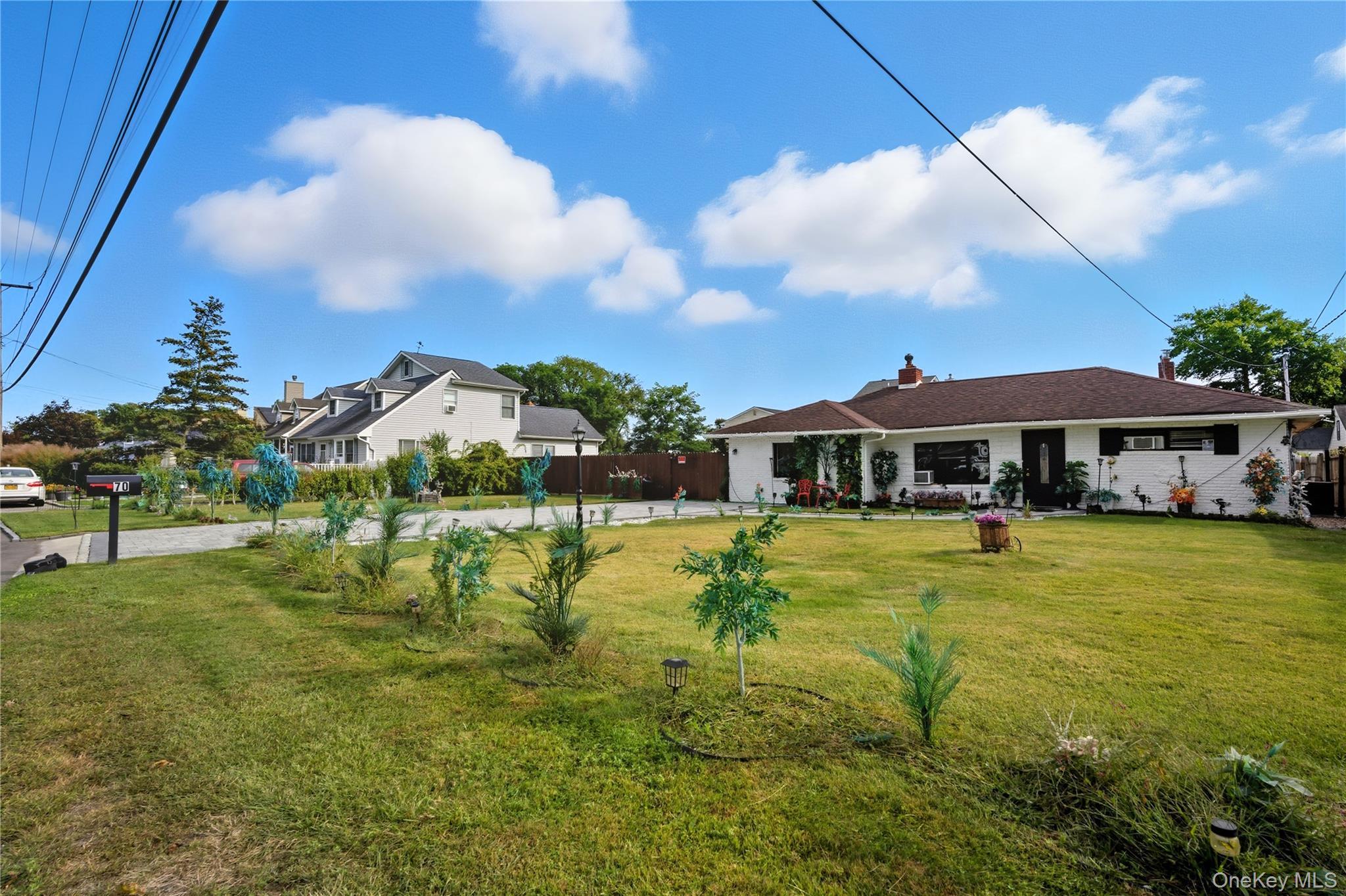 Single Family Trafalgar Suffolk County, NY 11967, MLS-918590-29