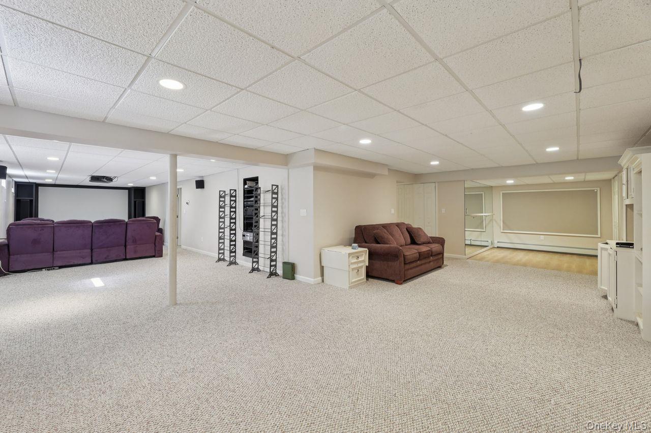 Single Family Oxford Rockland County, NY 10901, MLS-918593-36