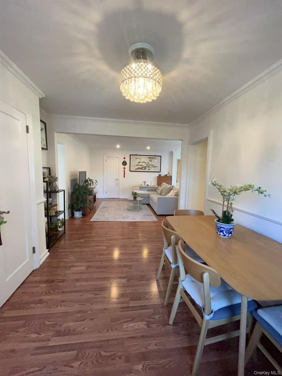 Coop 61st  Queens, NY 11362, MLS-918597-3