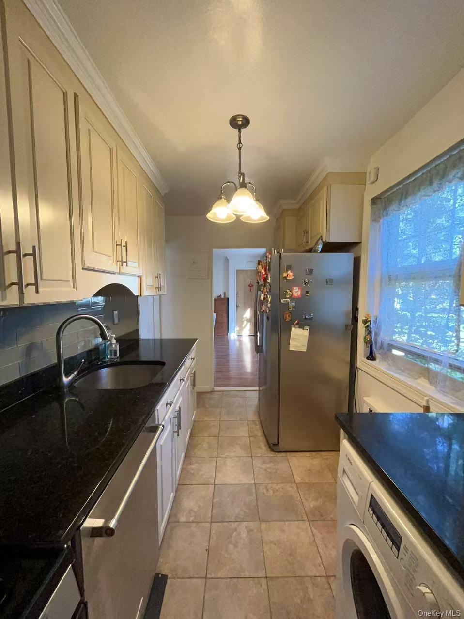 Coop 61st  Queens, NY 11362, MLS-918597-6