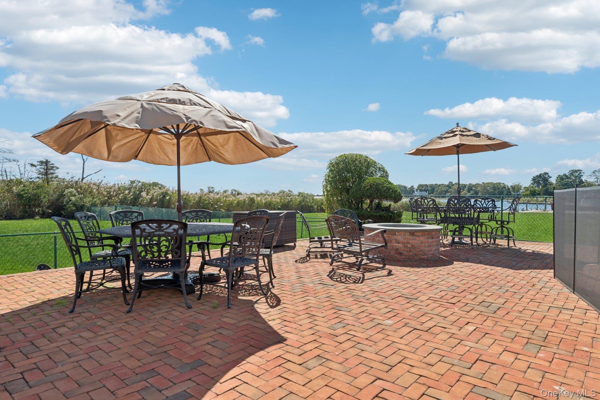 Single Family Sunset Suffolk County, NY 11942, MLS-918599-32