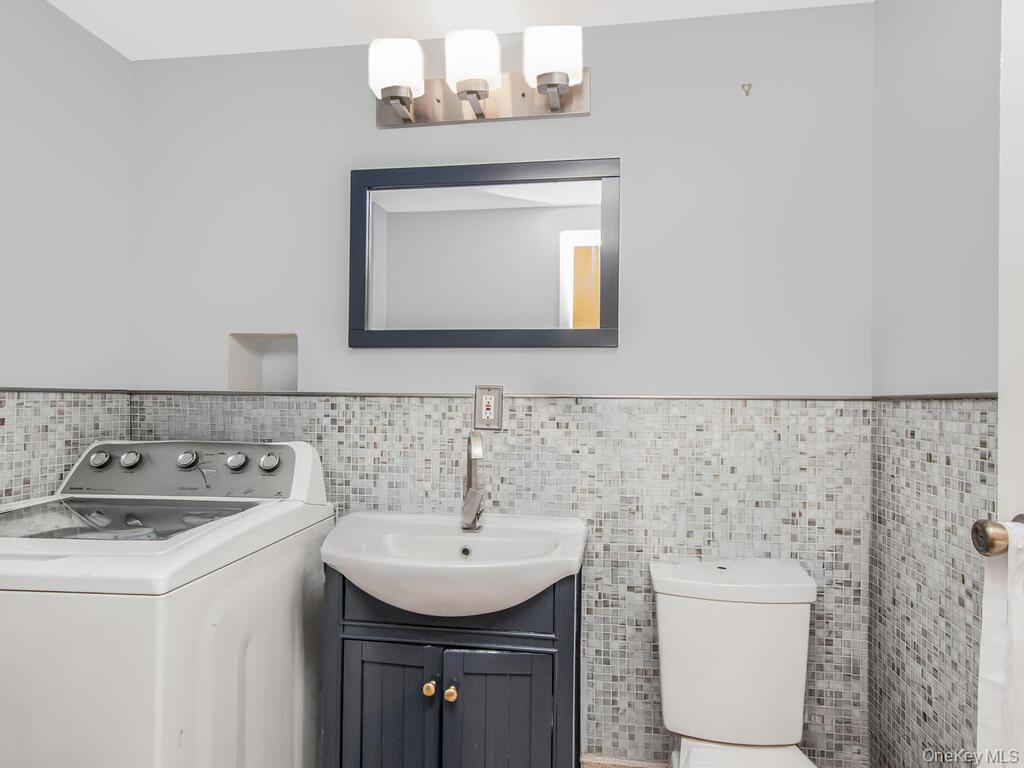 Single Family Bryant Bronx, NY 10459, MLS-918601-21